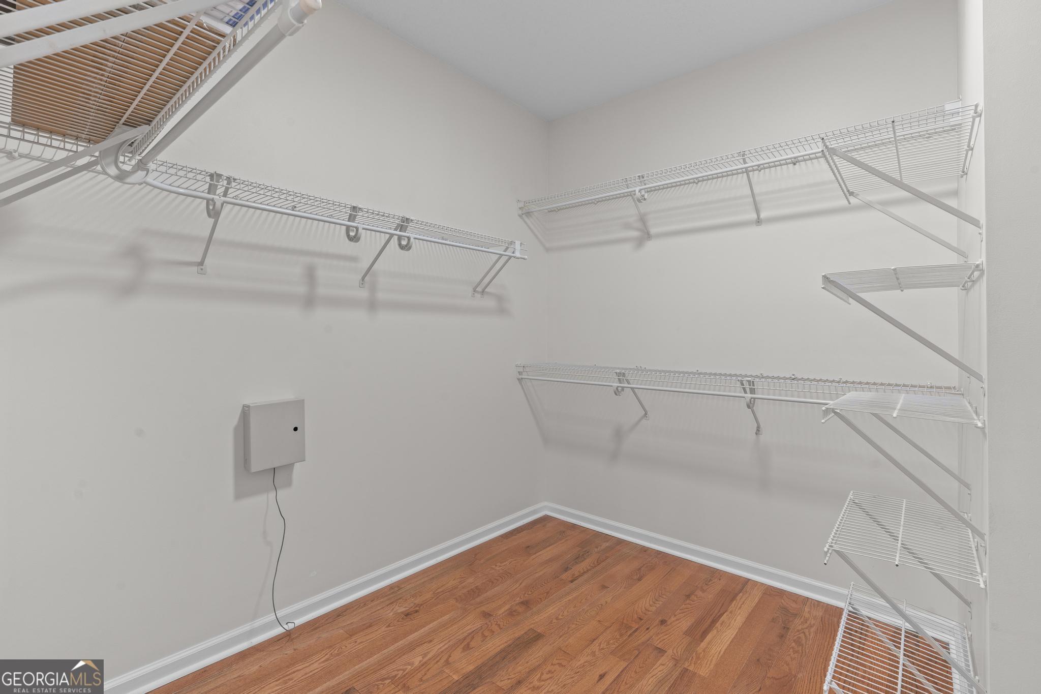 1048 Crown River Parkway Property Photo 28