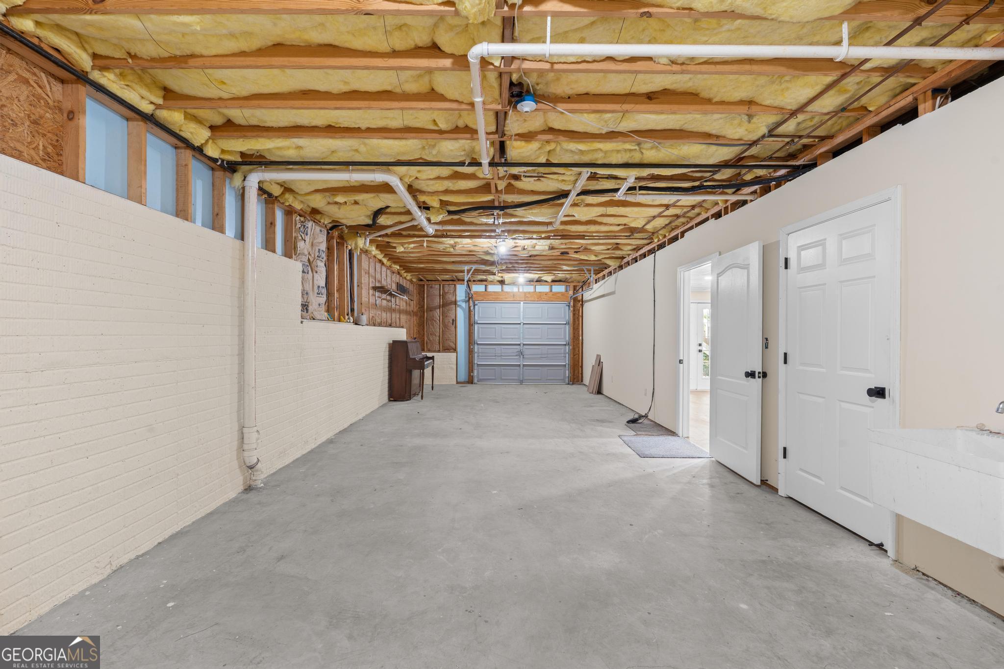 1048 Crown River Parkway Property Photo 46