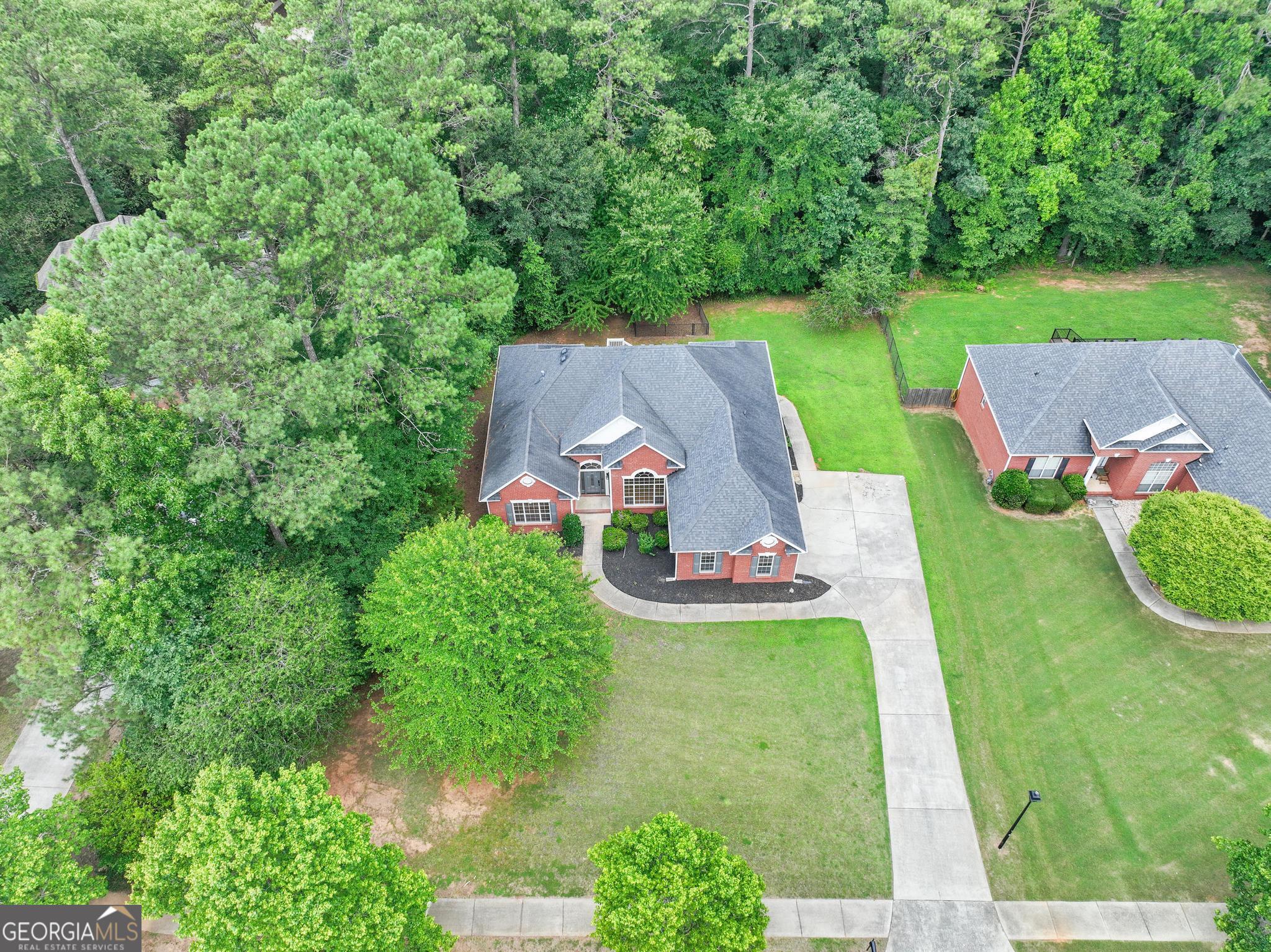 1048 Crown River Parkway Property Photo 56