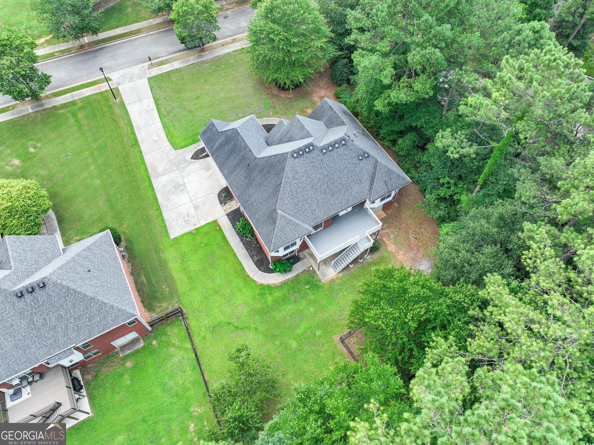 1048 Crown River Parkway Property Photo 57