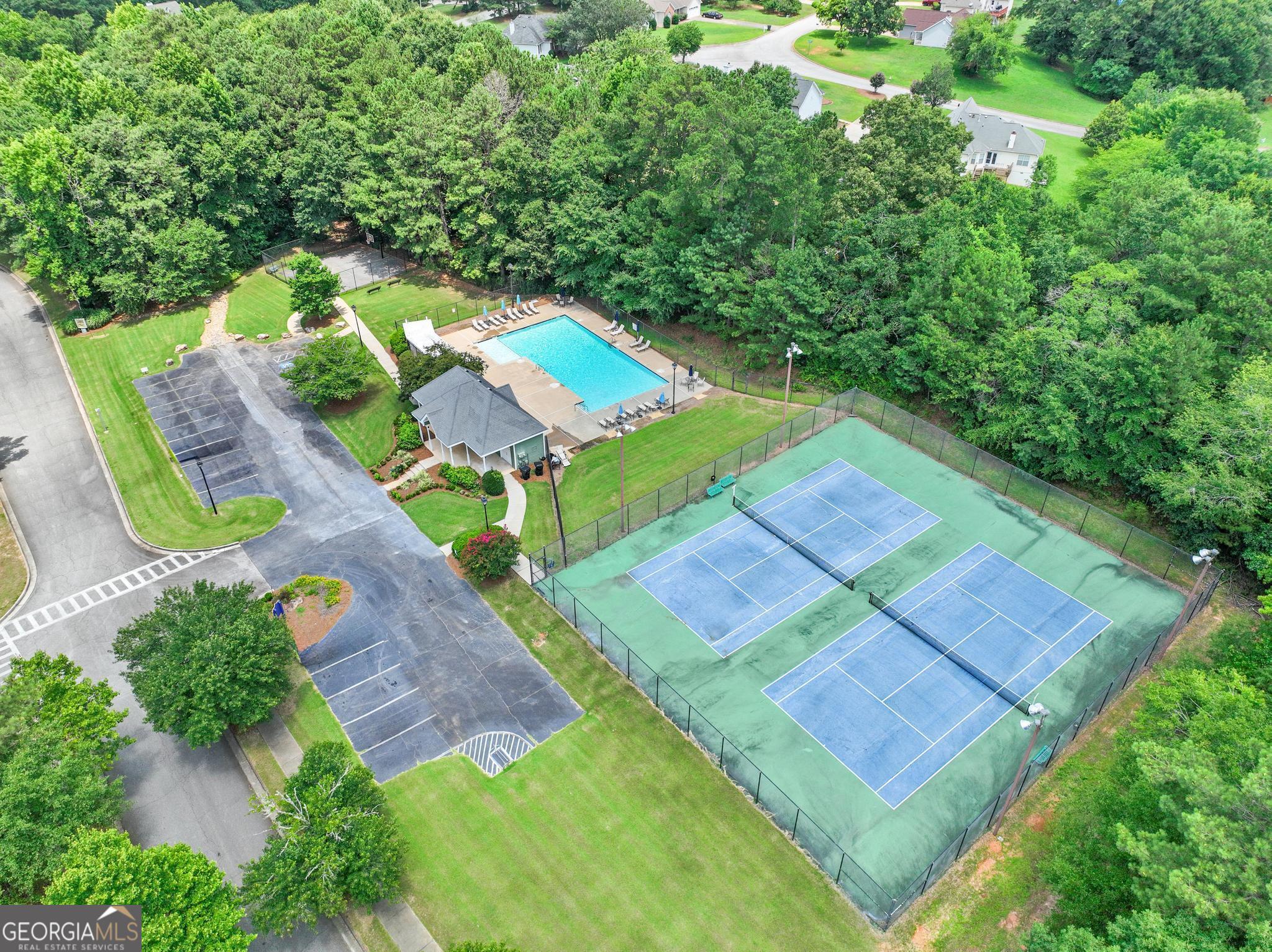 1048 Crown River Parkway Property Photo 63