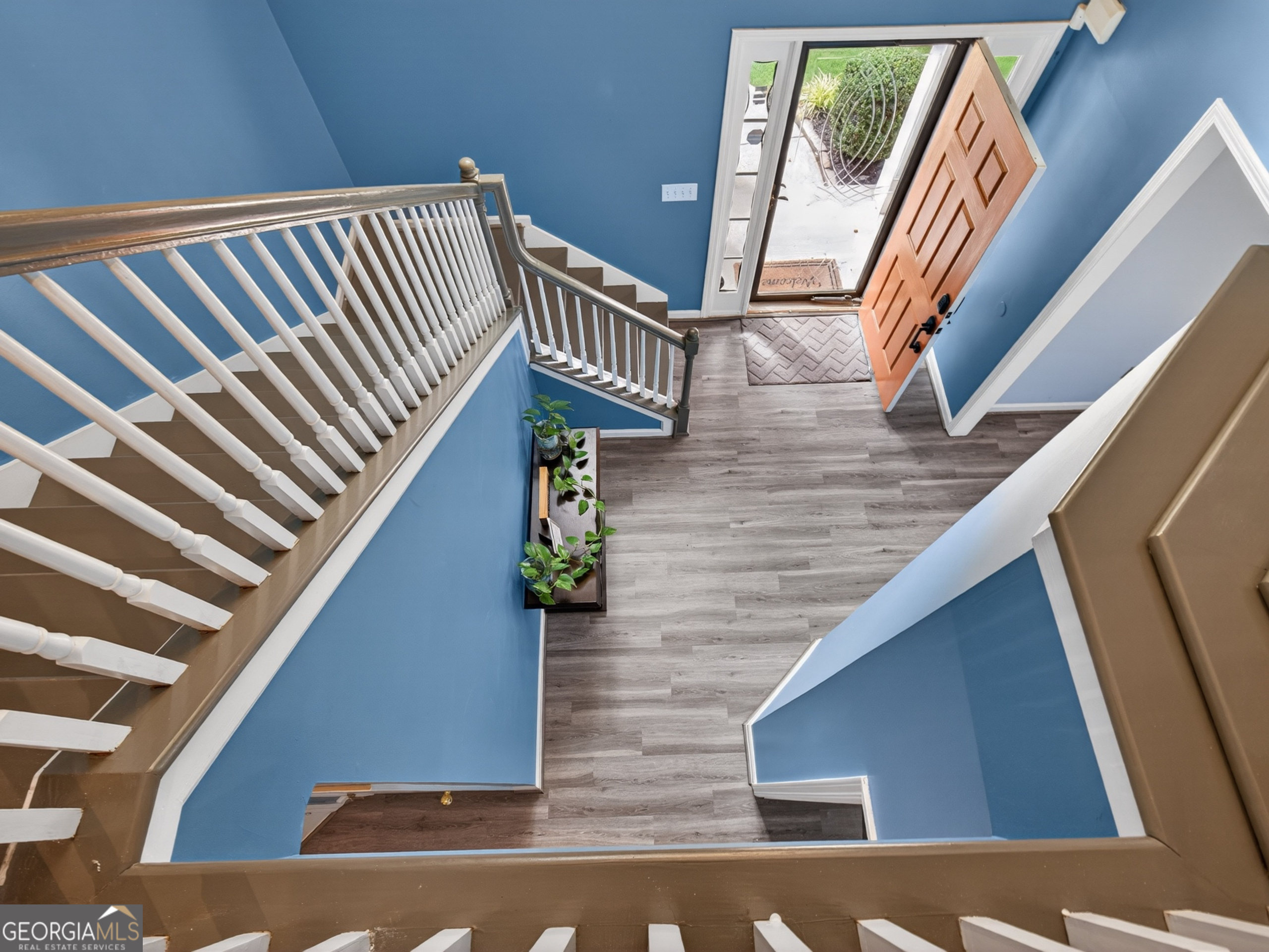 807 Edgeley Lane Property Photo 35