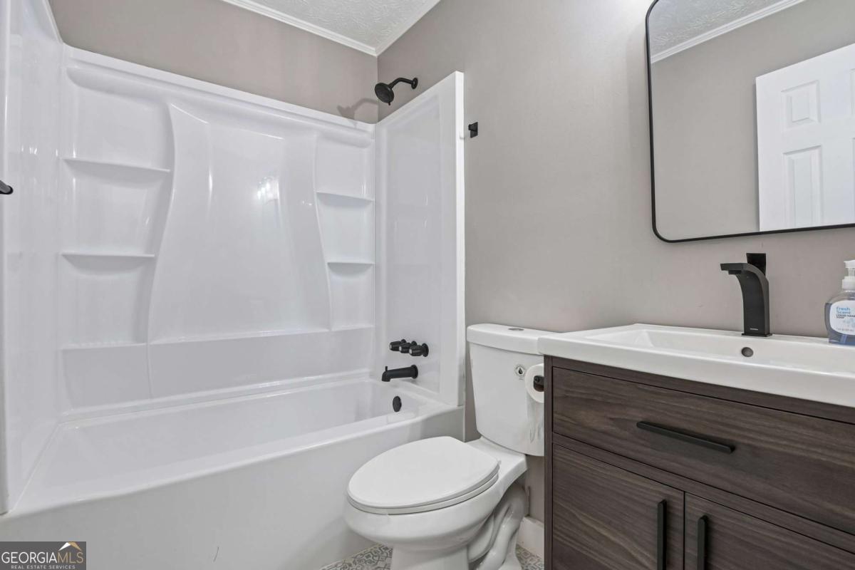 2272 Vistamont Drive Property Photo 45