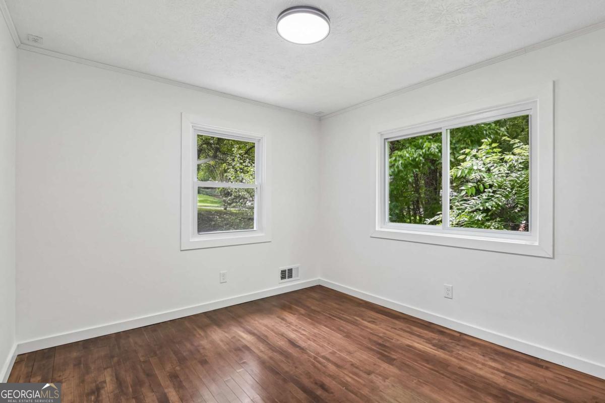 2272 Vistamont Drive Property Photo 46