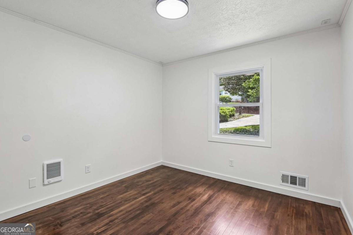 2272 Vistamont Drive Property Photo 49