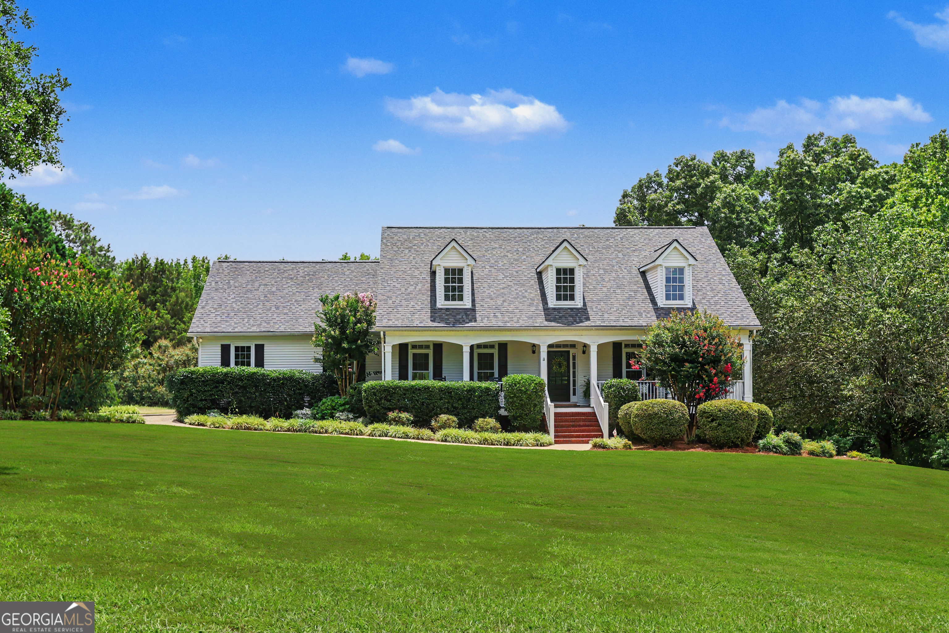 1825 Skelton Road Property Photo 1