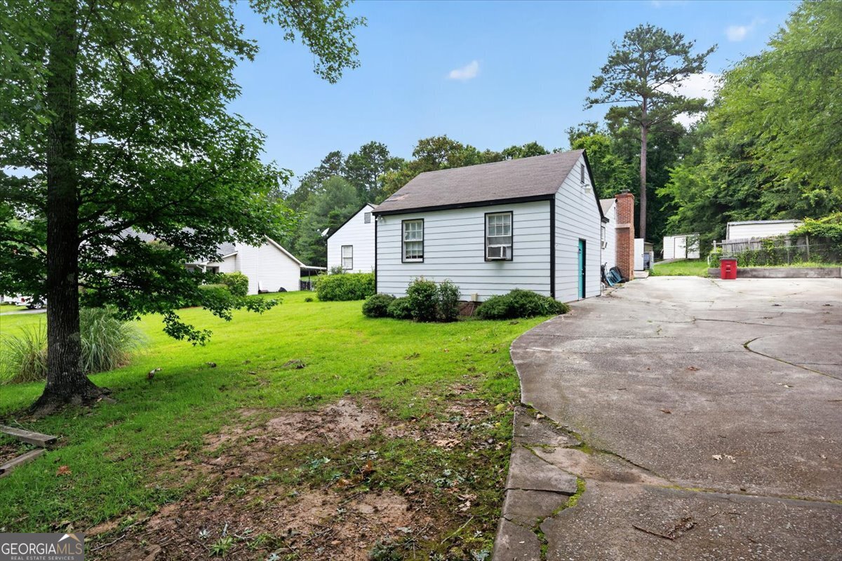 6603 Dana Drive Property Photo 3