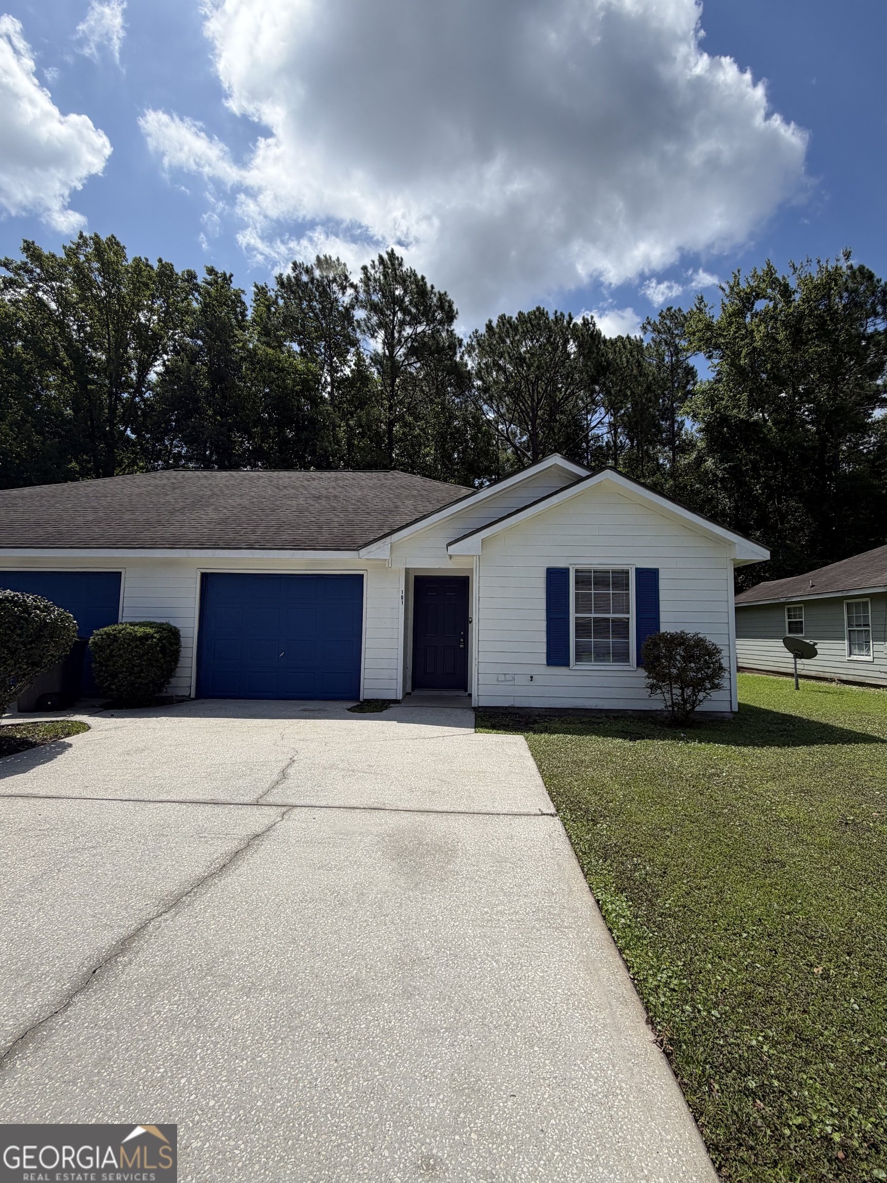 101 Talbot Court Property Photo 1