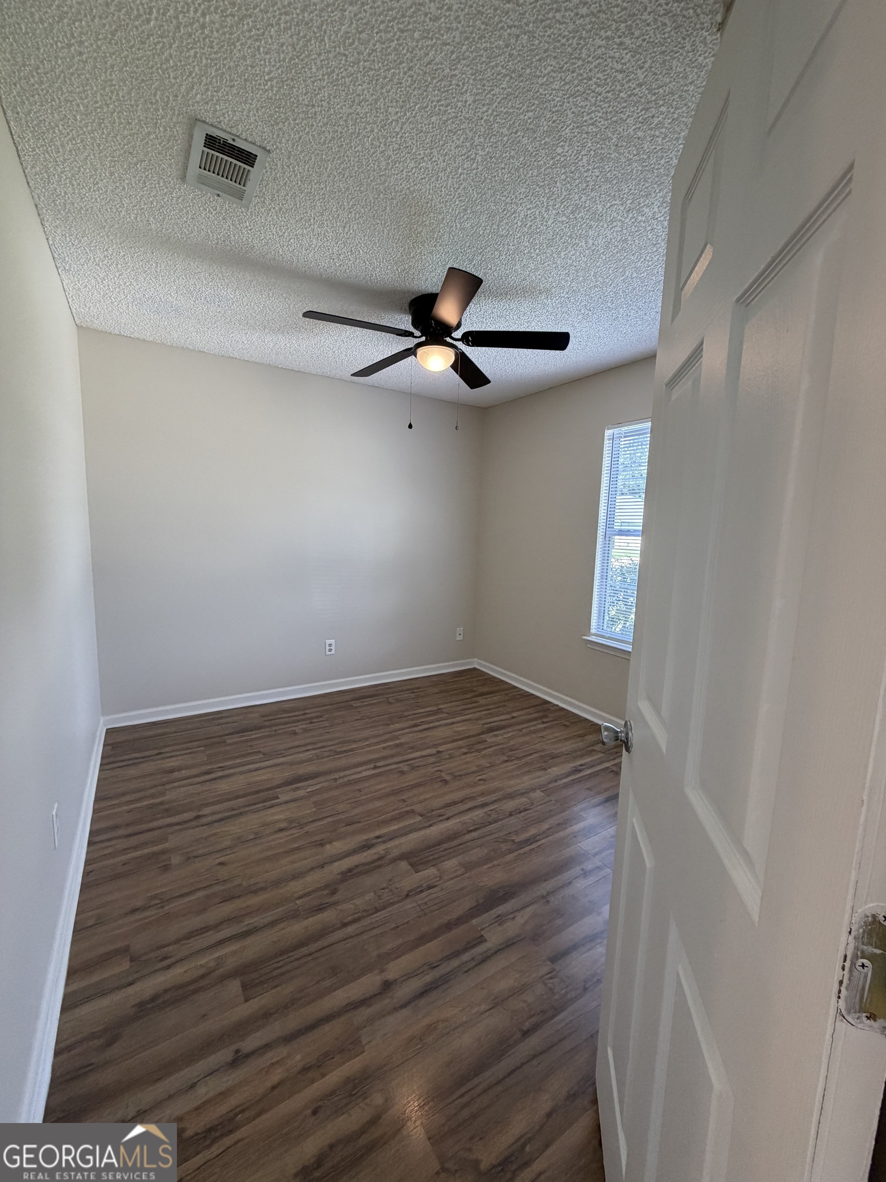 101 Talbot Court Property Photo 3