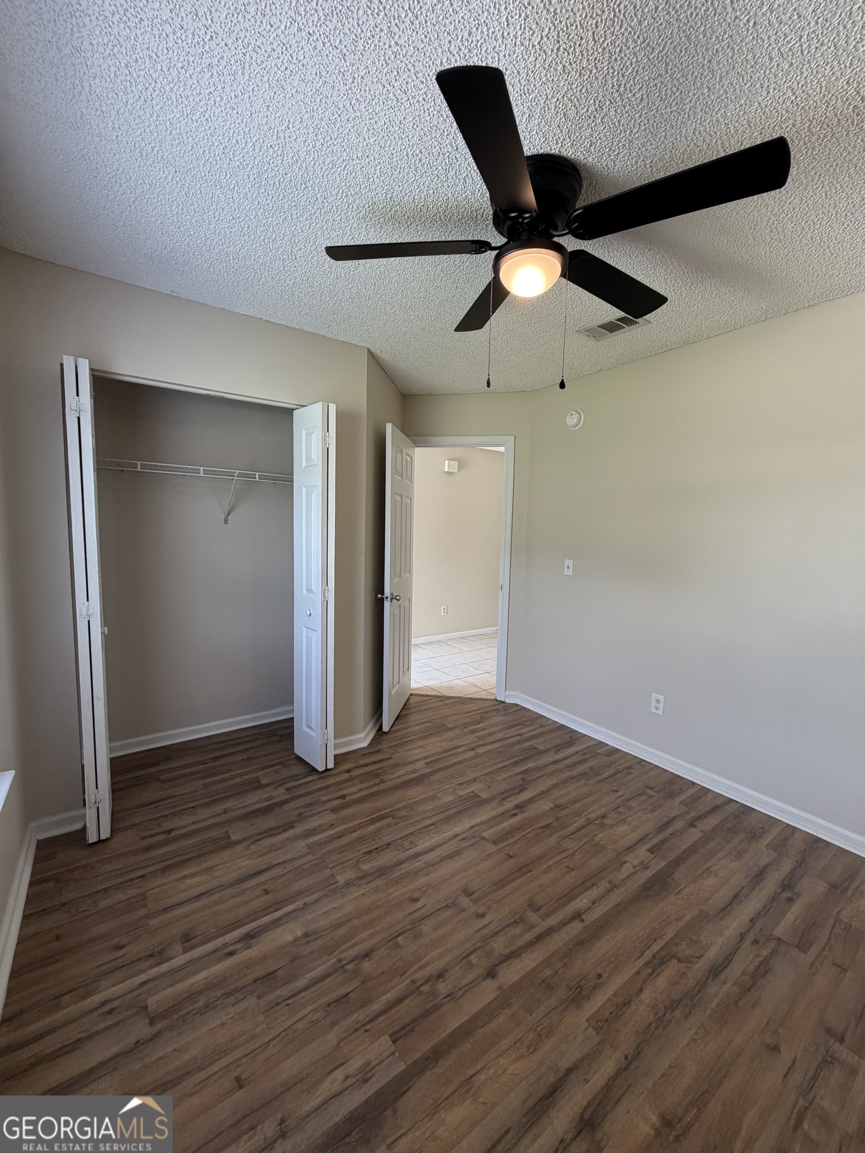 101 Talbot Court Property Photo 5