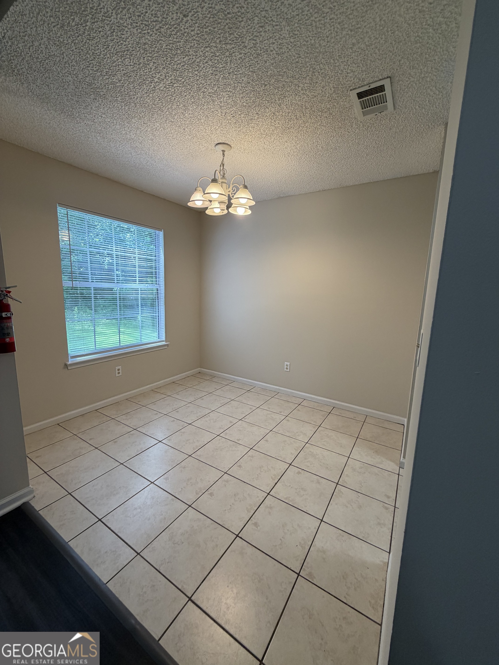 101 Talbot Court Property Photo 17