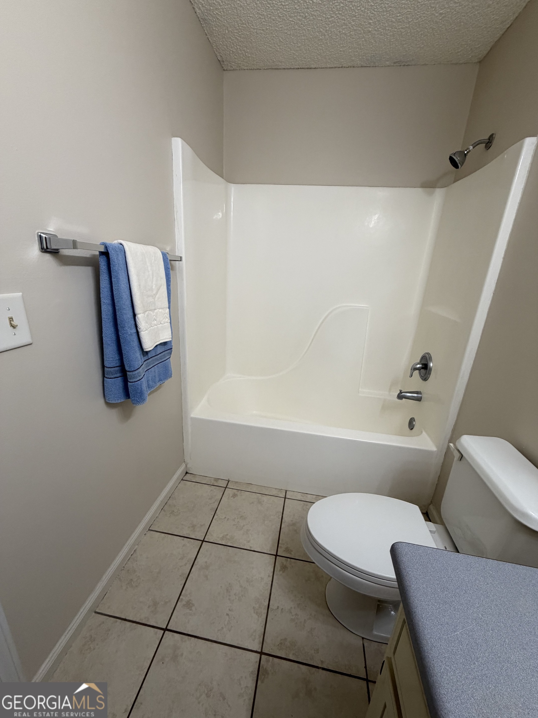101 Talbot Court Property Photo 35