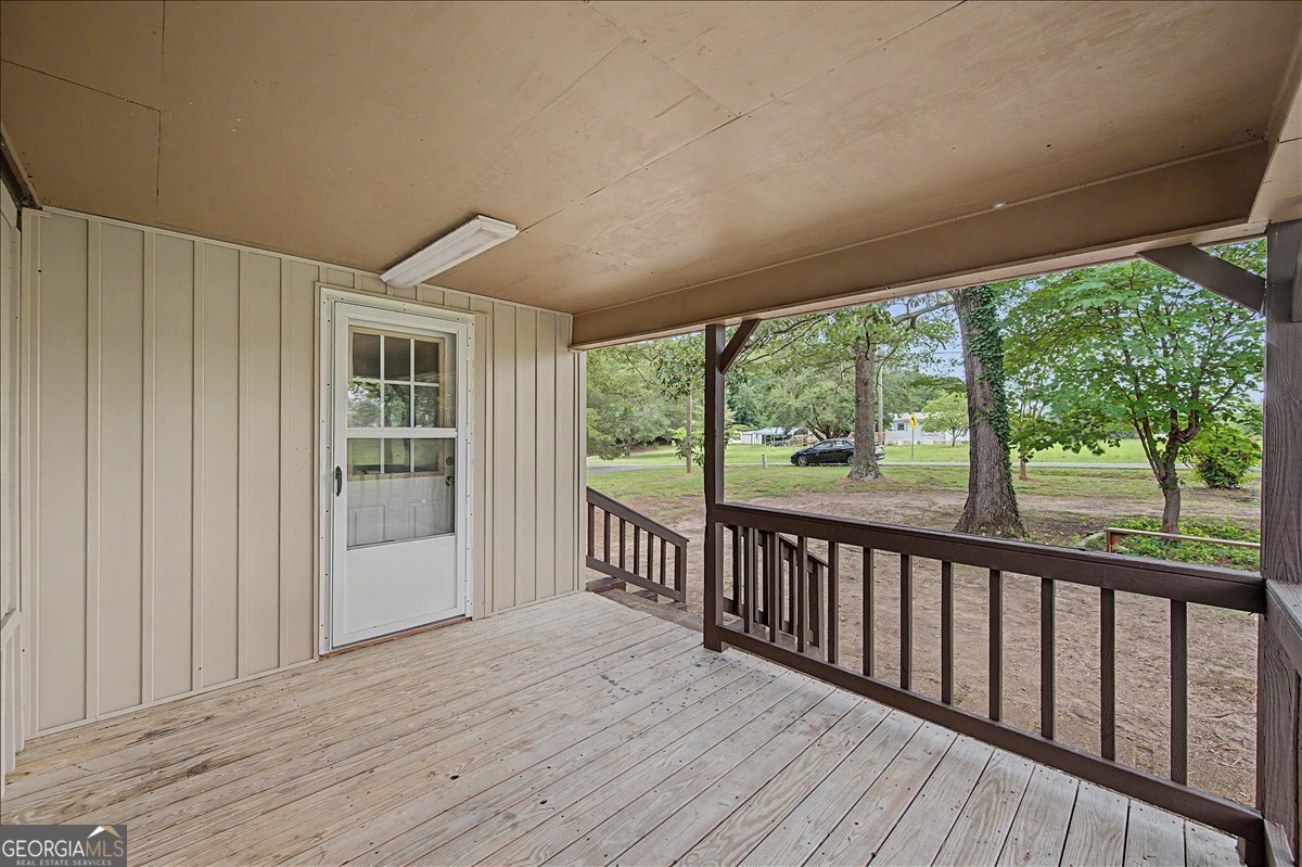 130 Rlling Street Property Photo 7
