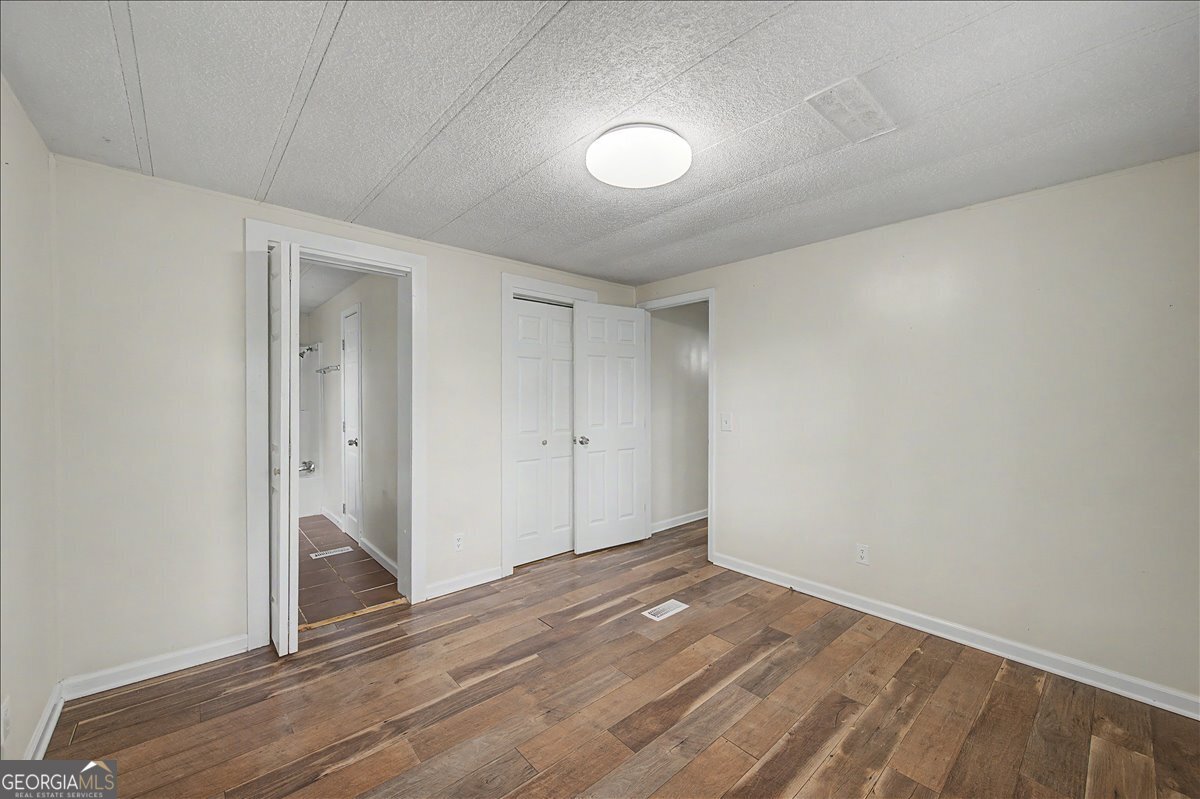 130 Rlling Street Property Photo 29