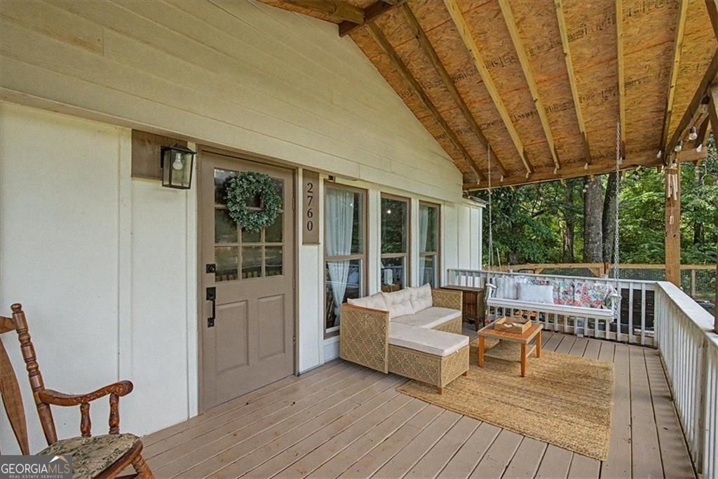 2760 New Macland Road Property Photo 1