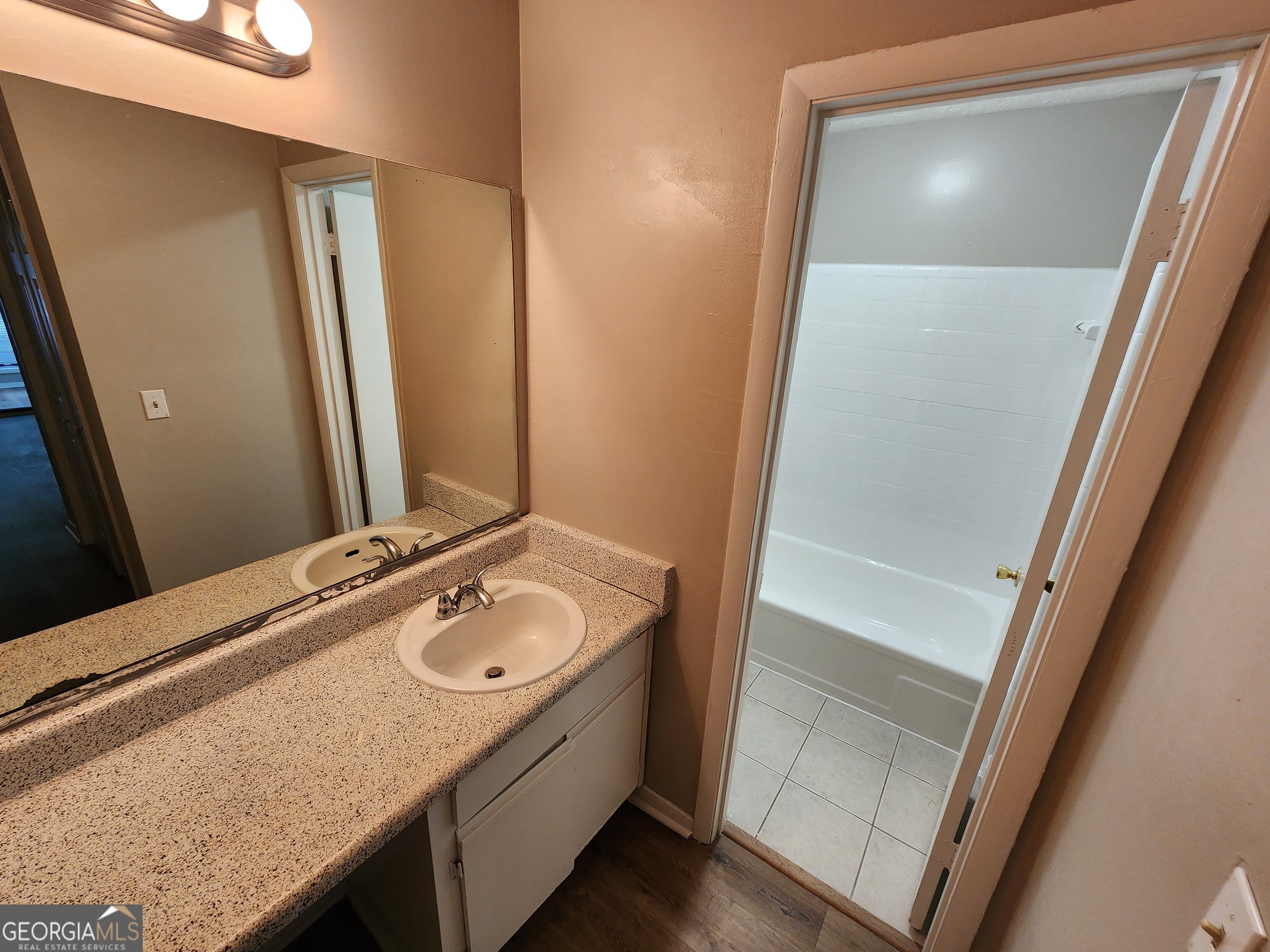 9400 Roberts Drive # D Property Photo 18