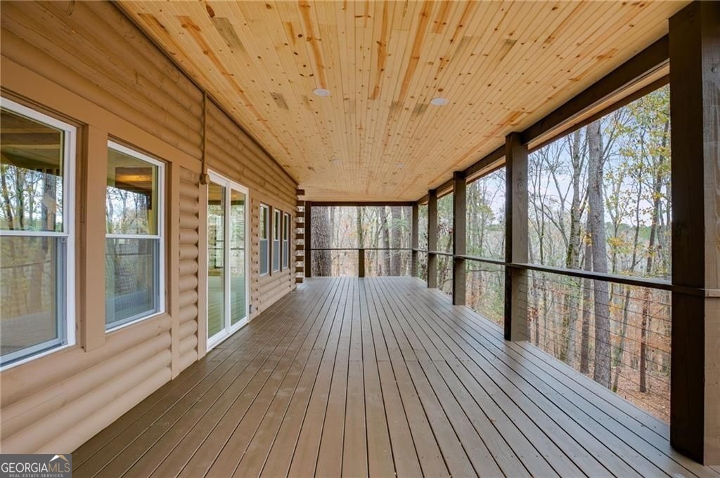 155 Indian Bend Drive Property Photo 2