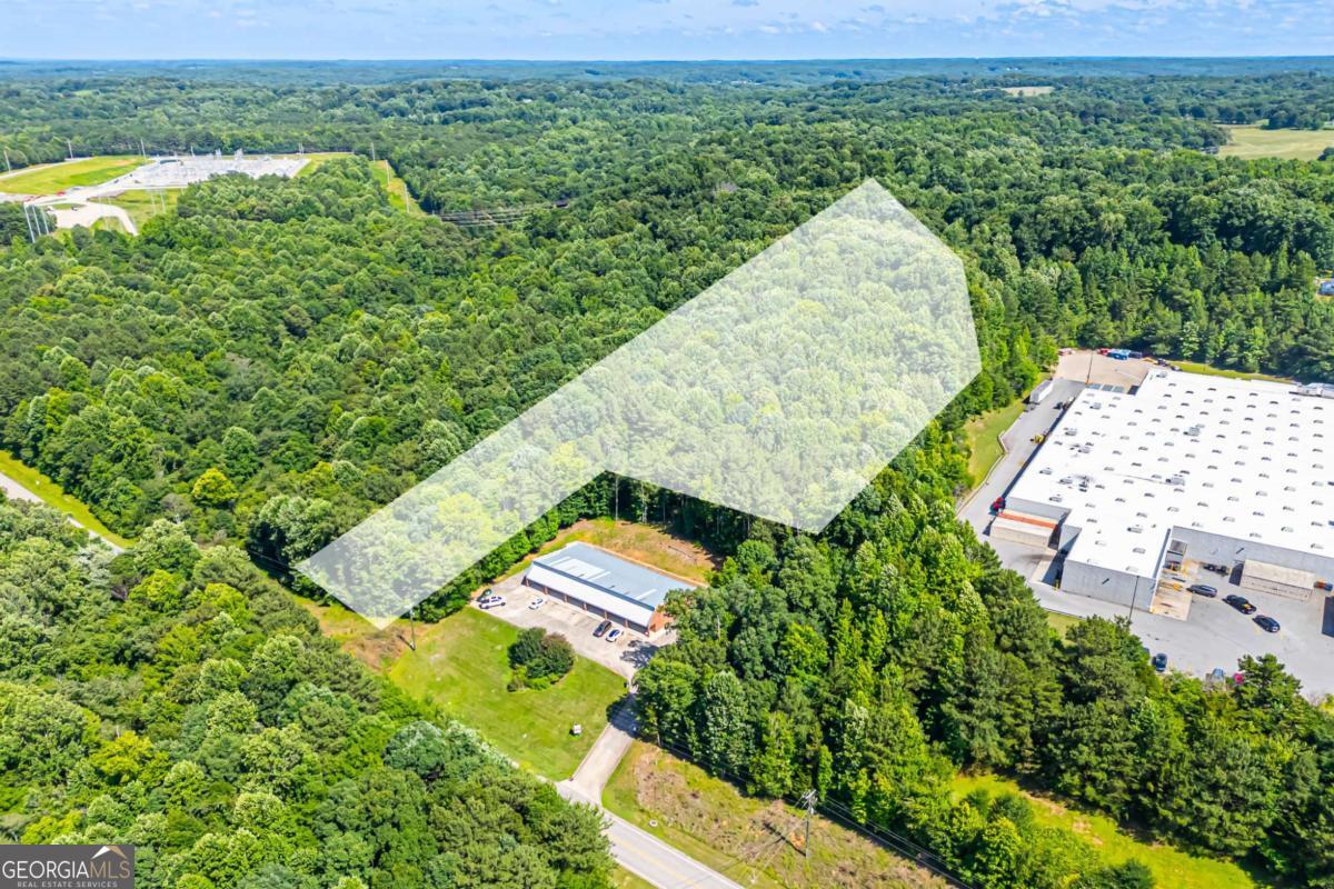 230 Industrial Park Drive Property Photo 1