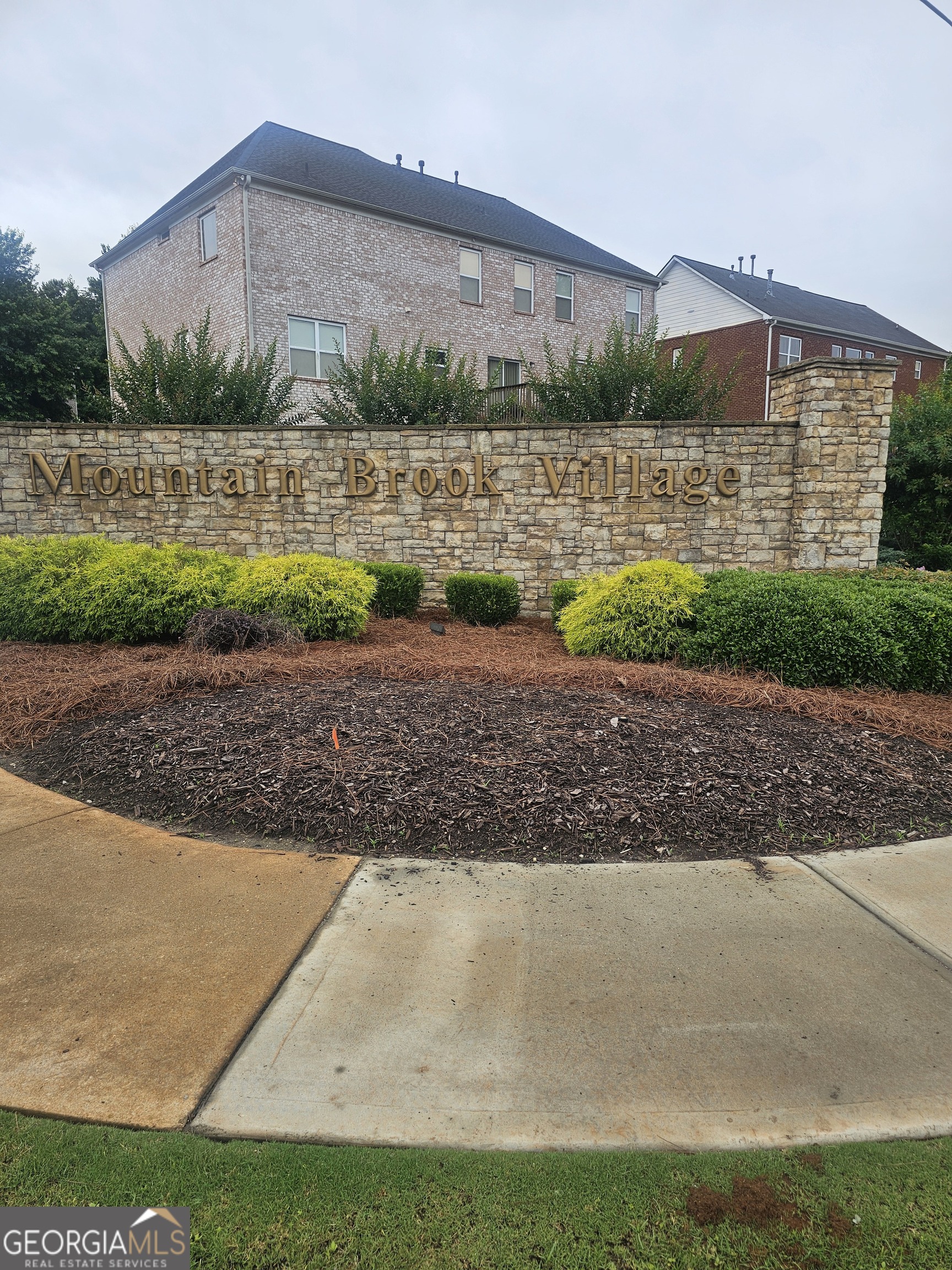 720 Donner Court