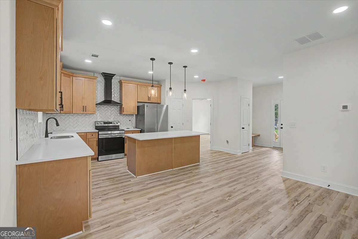 4621 Ashmore Drive Property Photo 11