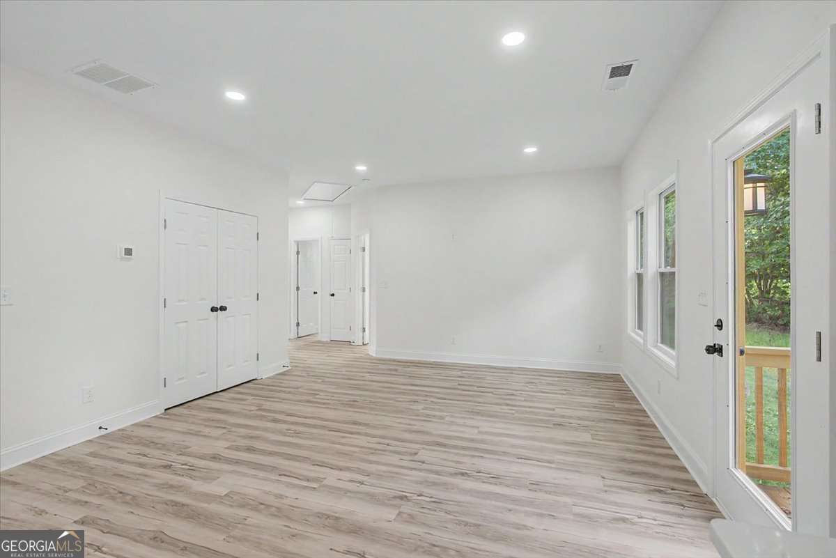4621 Ashmore Drive Property Photo 14