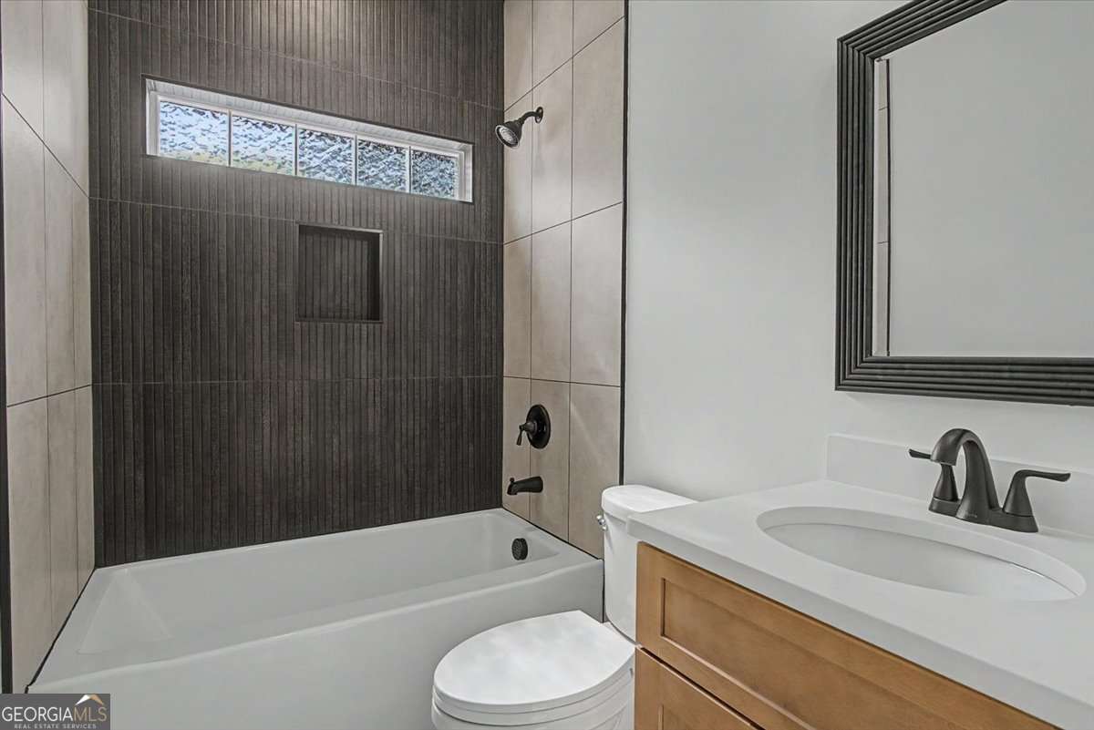 4621 Ashmore Drive Property Photo 22