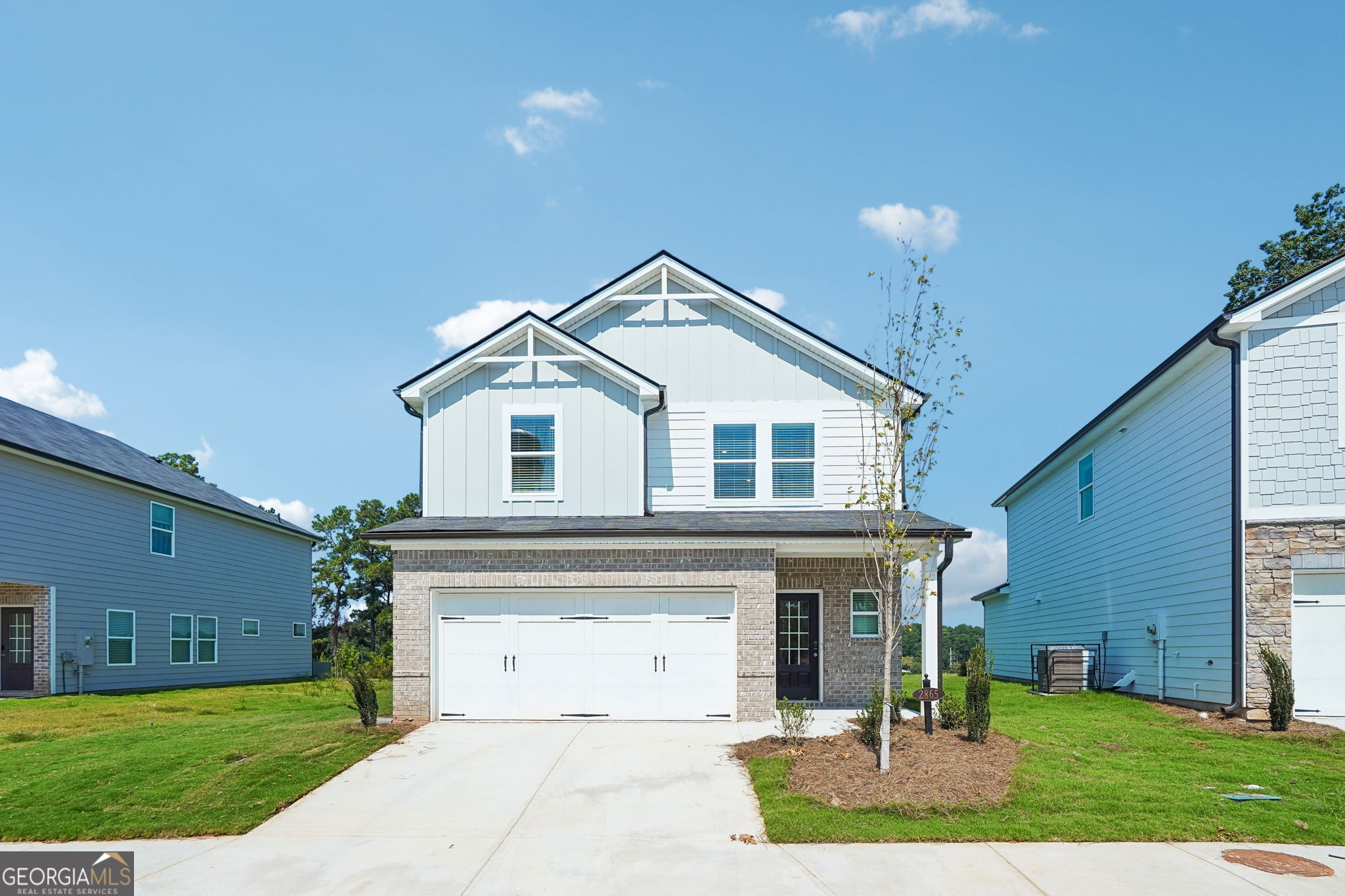 2865 Aralynn Way Property Photo 1