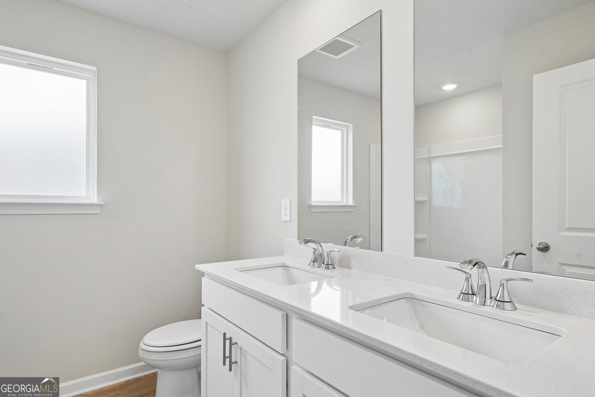 2865 Aralynn Way Property Photo 28