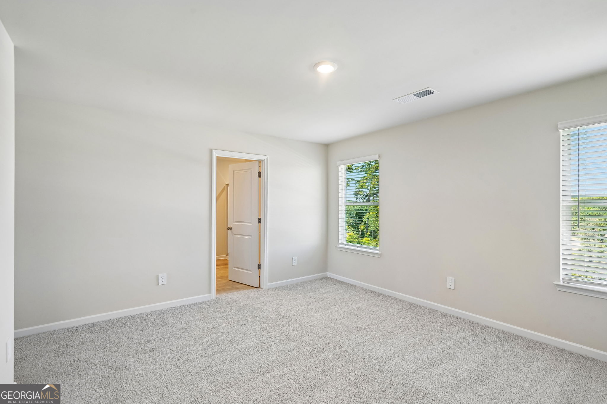 2865 Aralynn Way Property Photo 33
