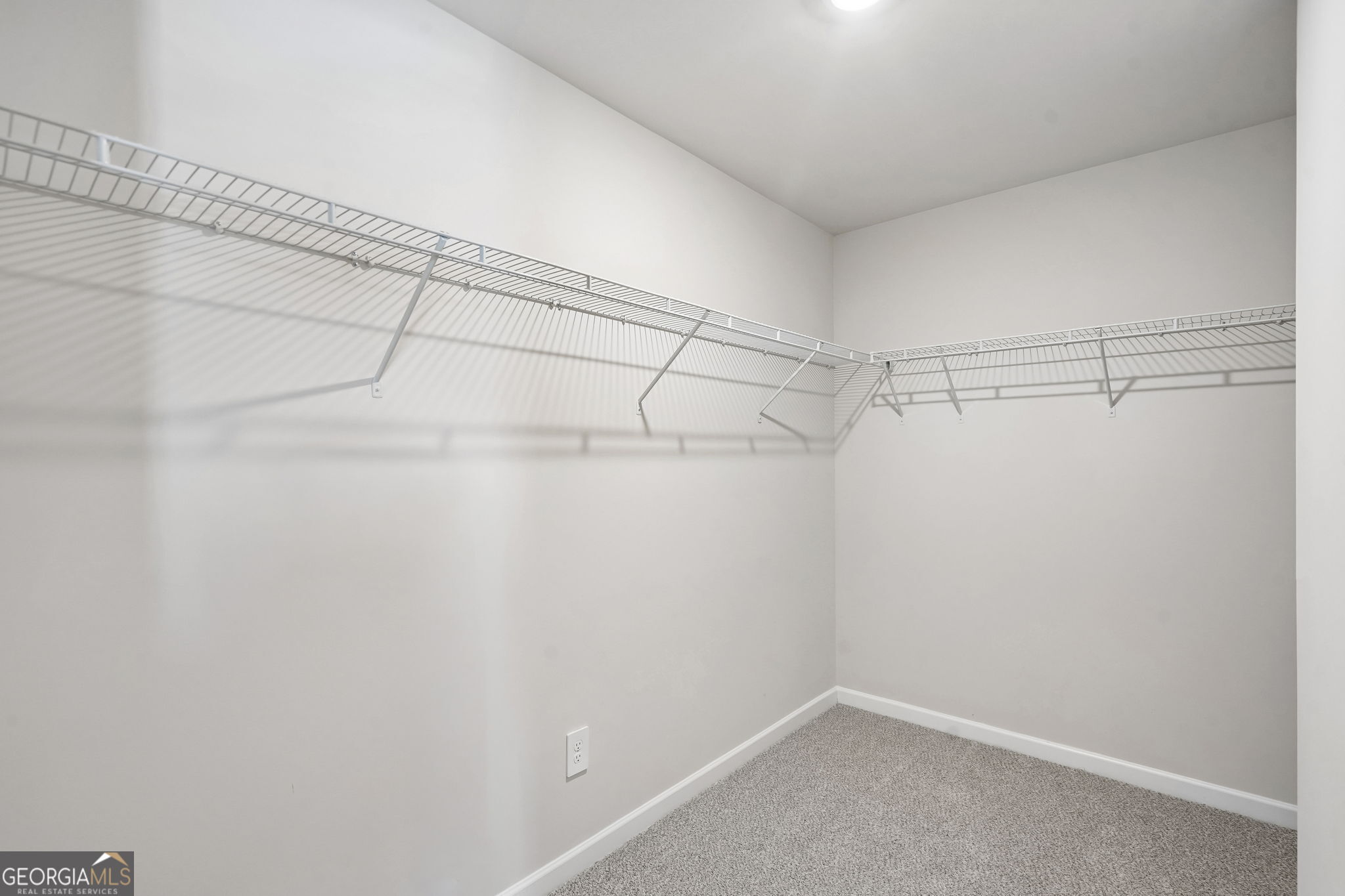 2865 Aralynn Way Property Photo 35