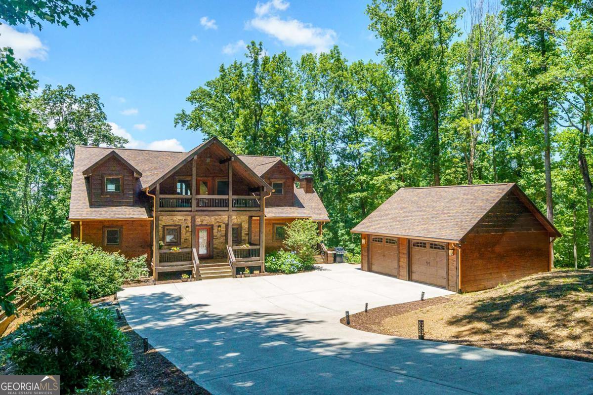 1252 Mountainside Parkway Property Photo 1