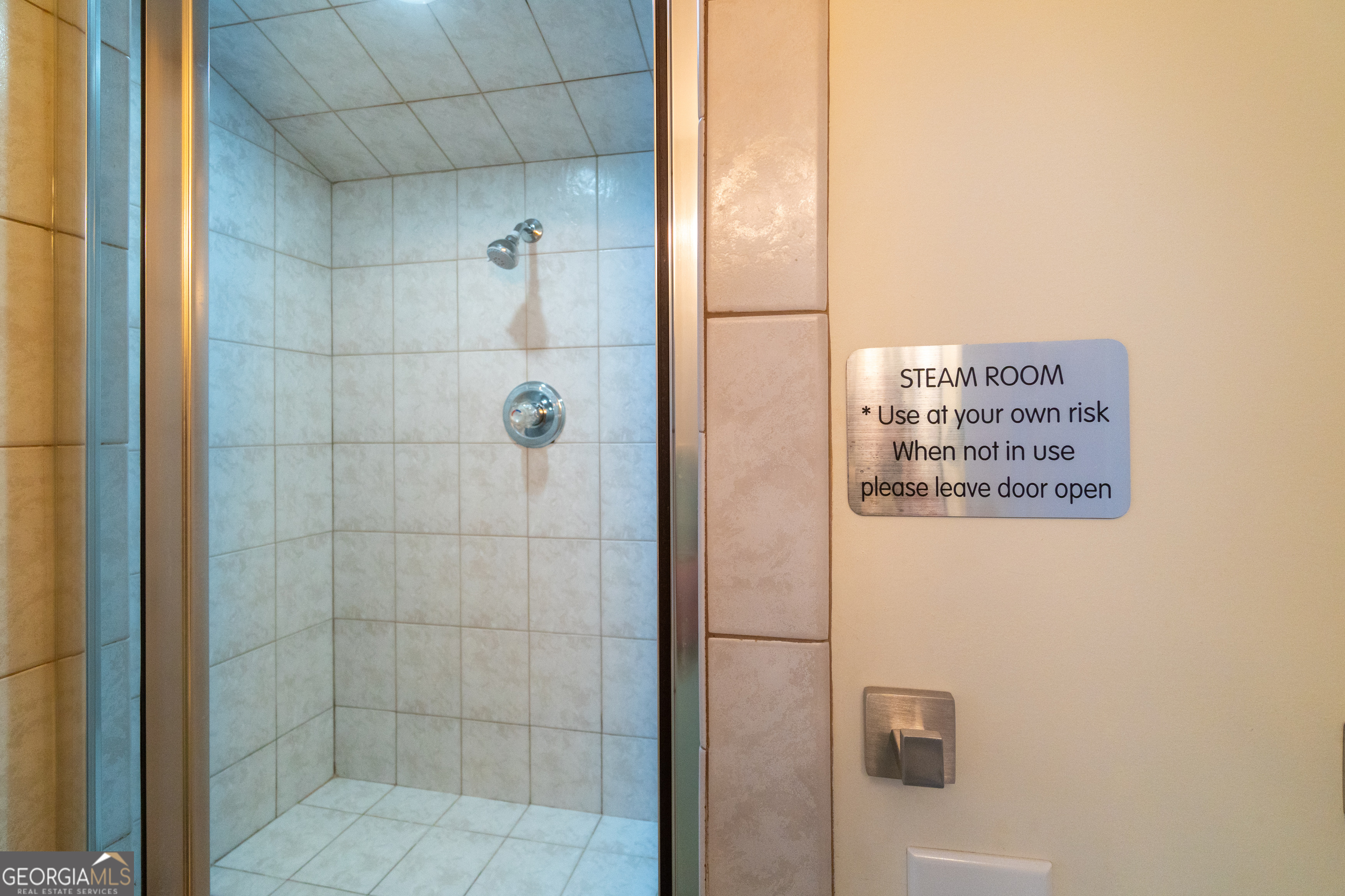 81 Dach Bruecke Gasse Property Photo 34