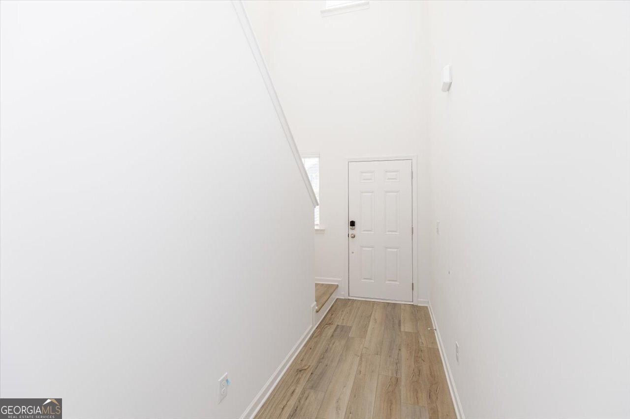 218 Hickory Ridge Trail Property Photo 4