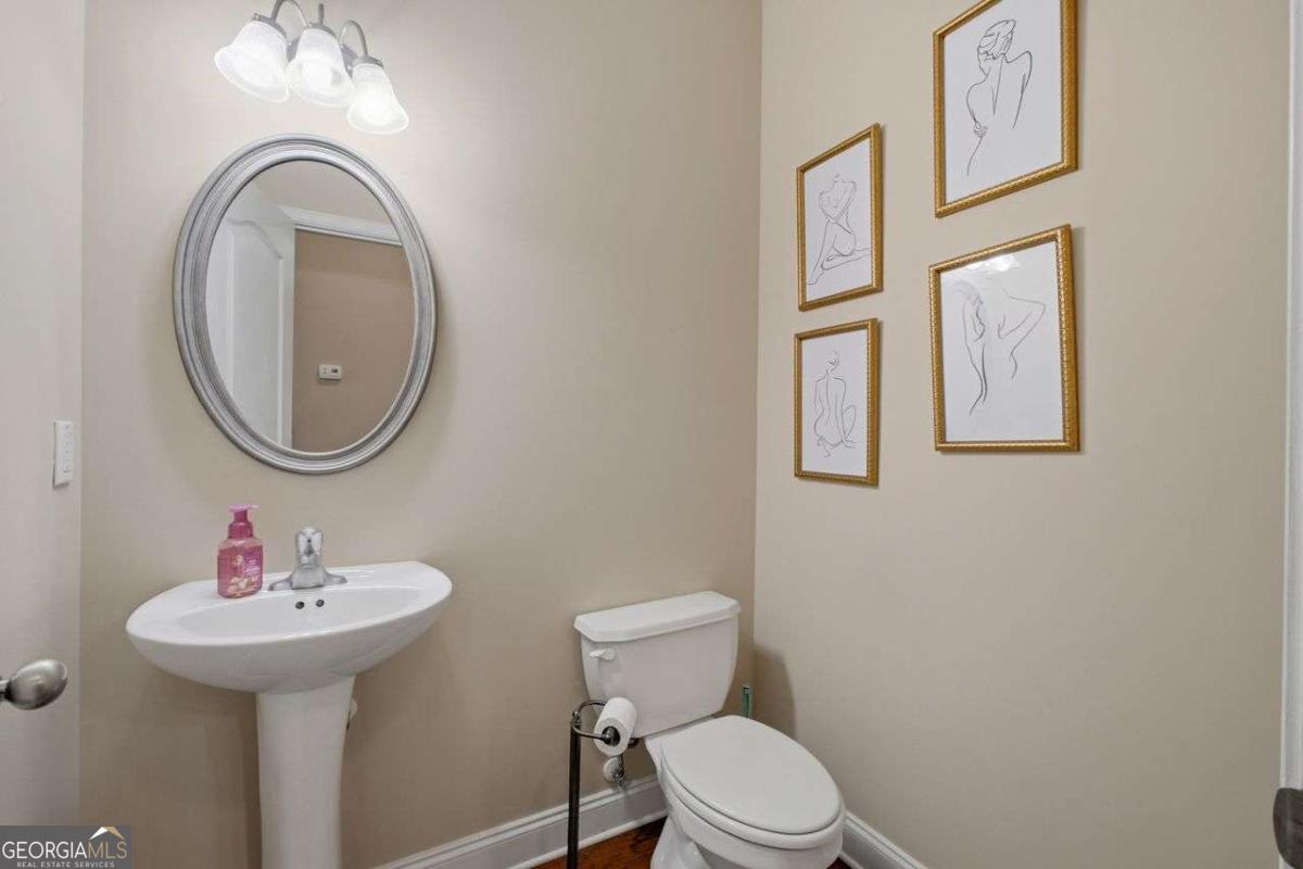 155 Linton Drive Property Photo 5