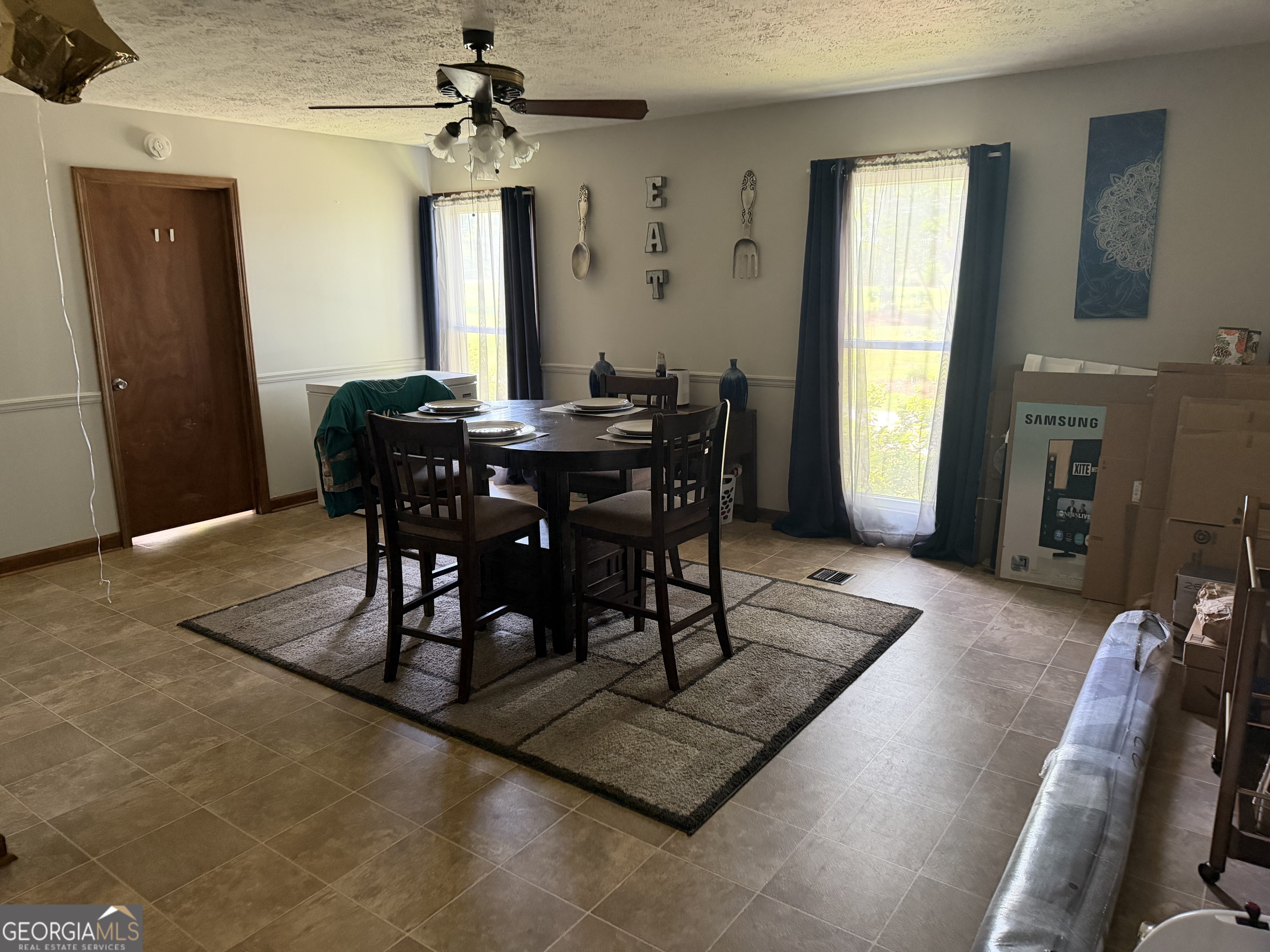 33 Stephens Road Property Photo 2