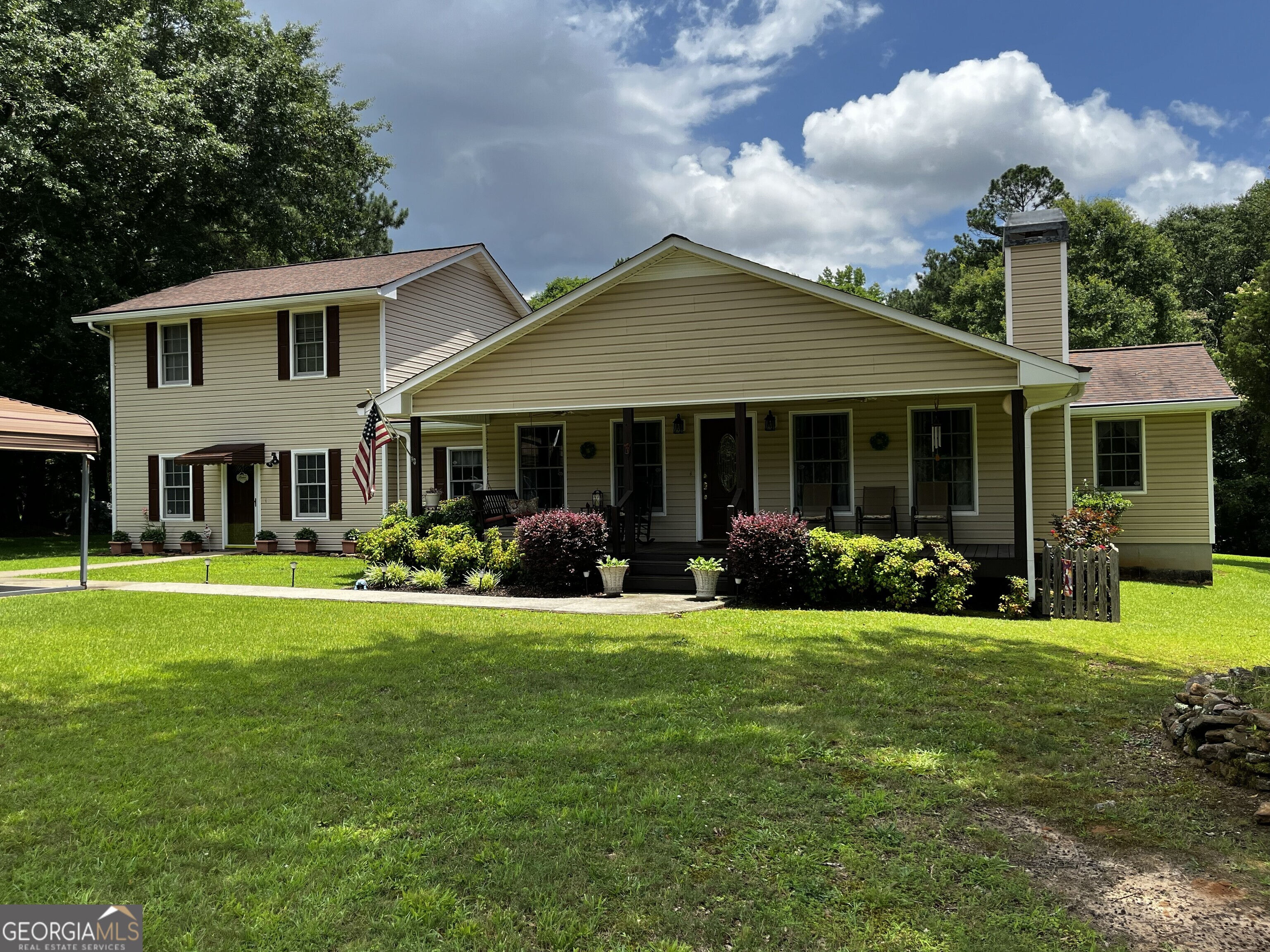 9623 Villa Rica Highway Property Photo 1
