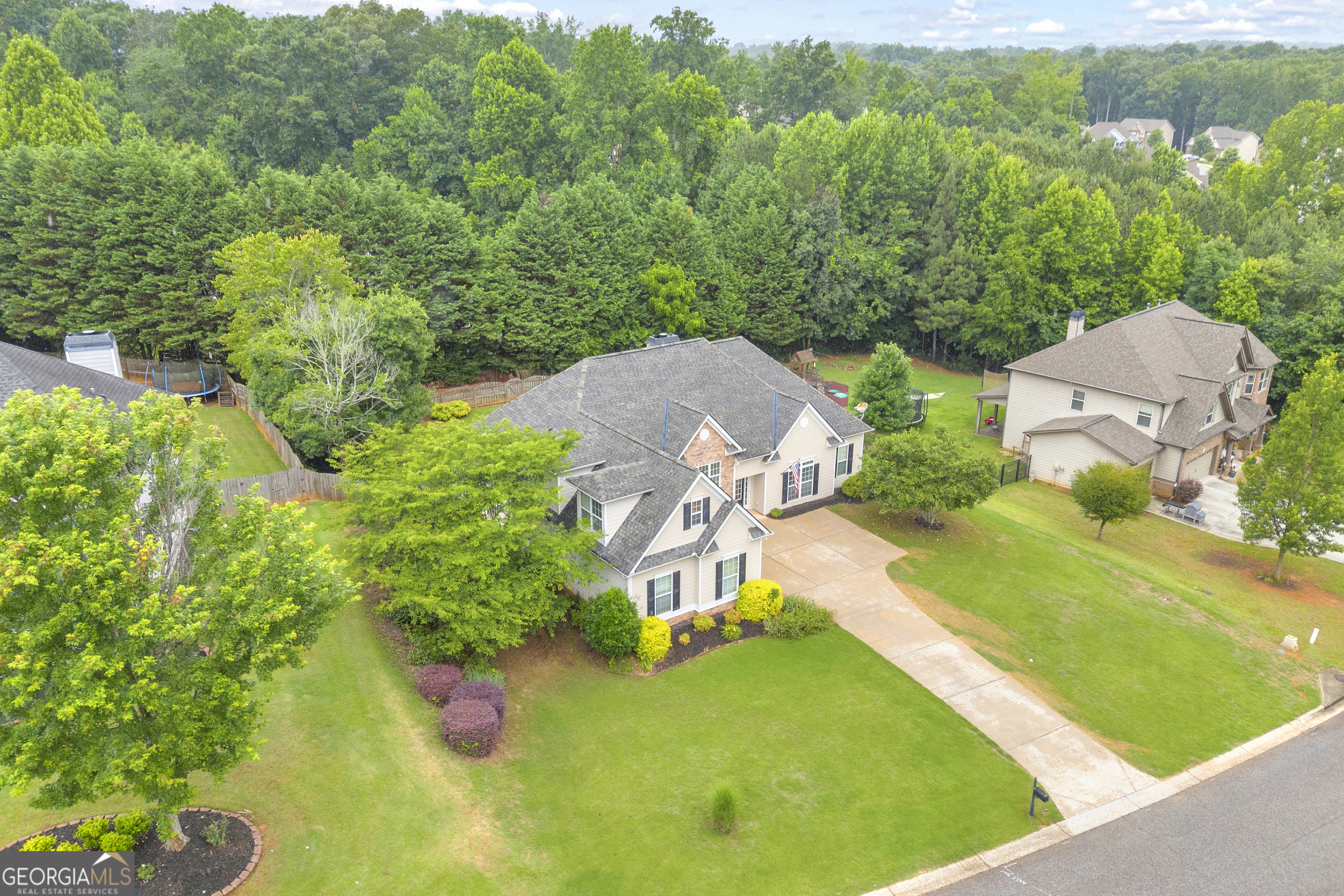 752 Jefferson Boulevard Property Photo 8
