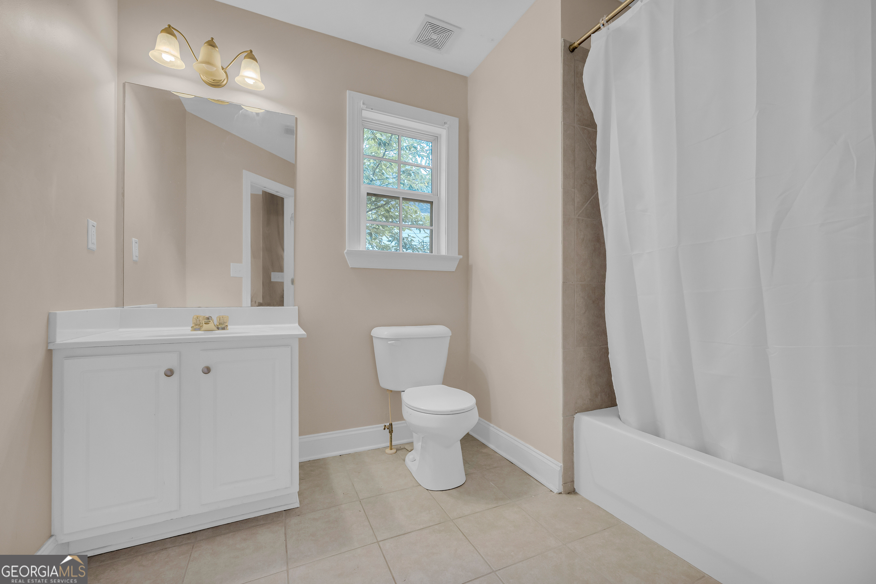 752 Jefferson Boulevard Property Photo 19