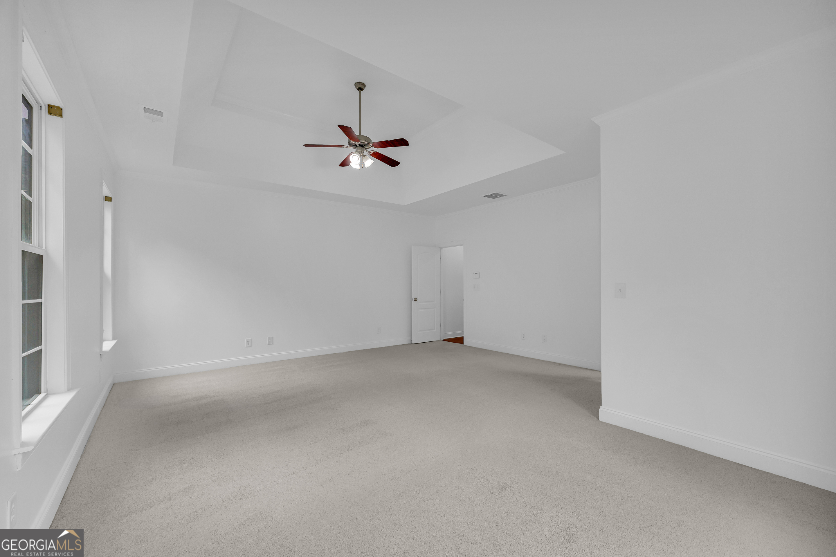 752 Jefferson Boulevard Property Photo 34