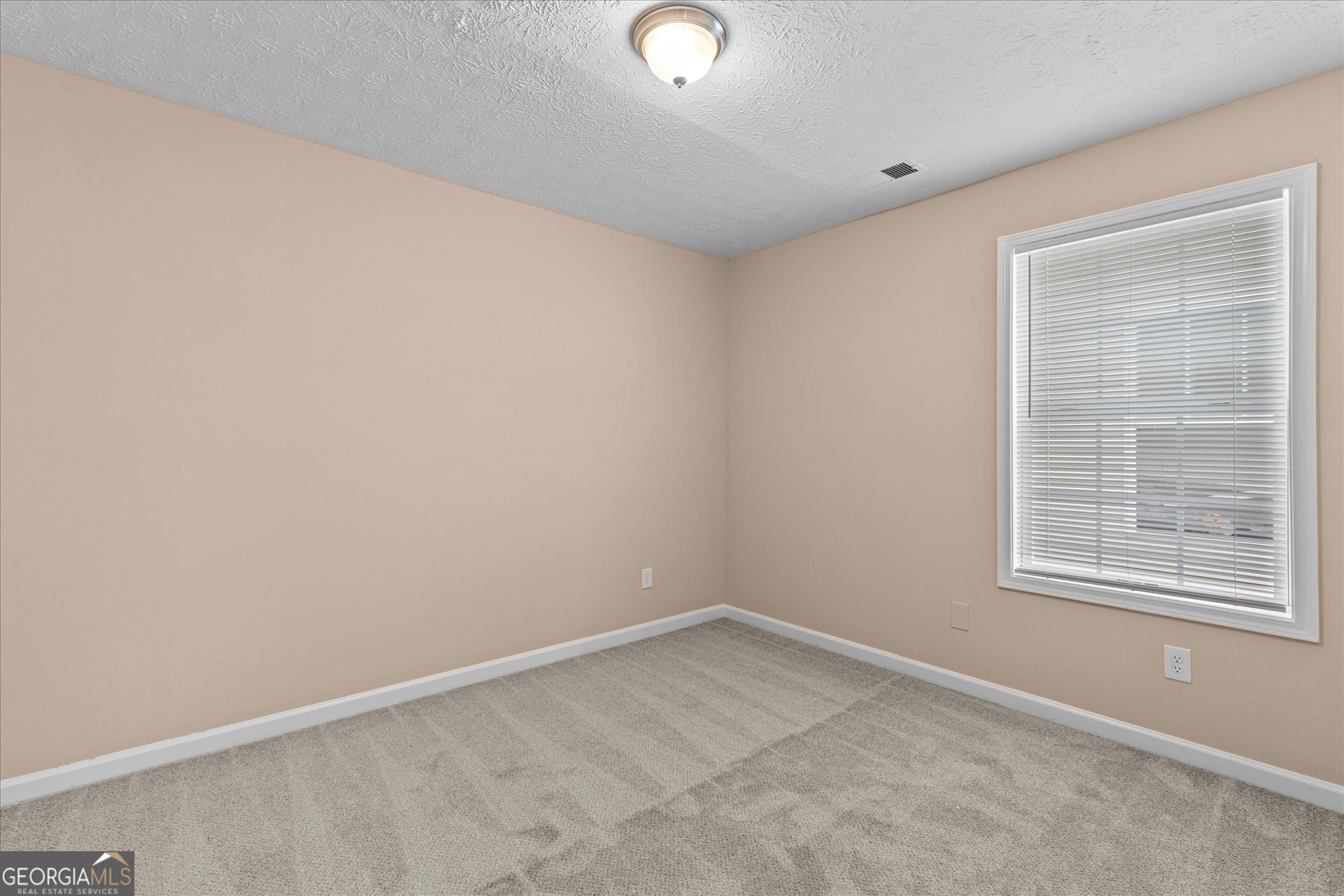 138 Alton Circle Property Photo 27