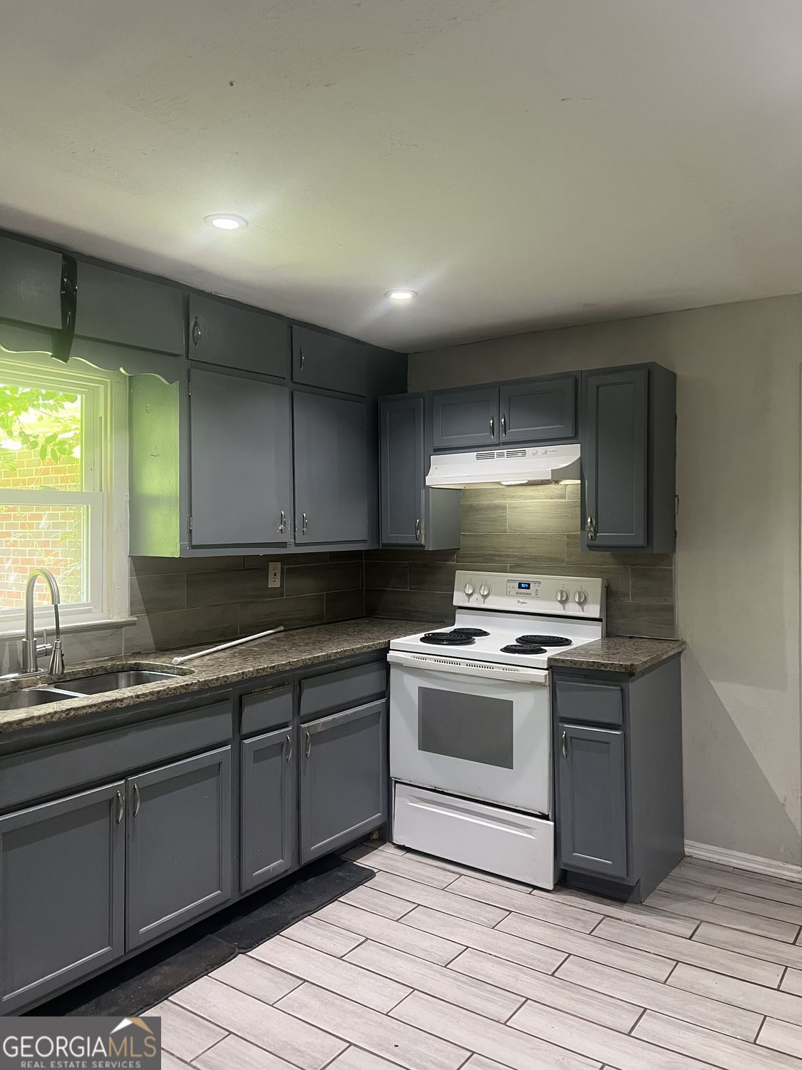 3324 Miller Road Property Photo 16