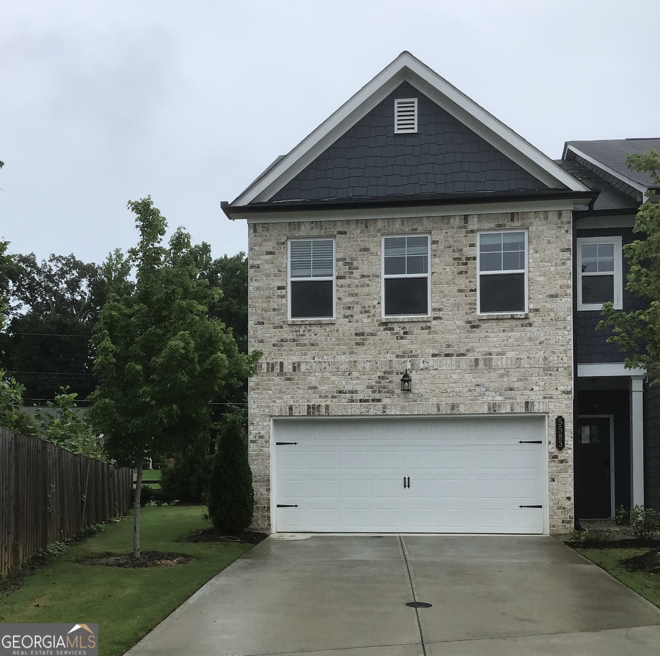 5583 Hislop Lane Property Photo 1