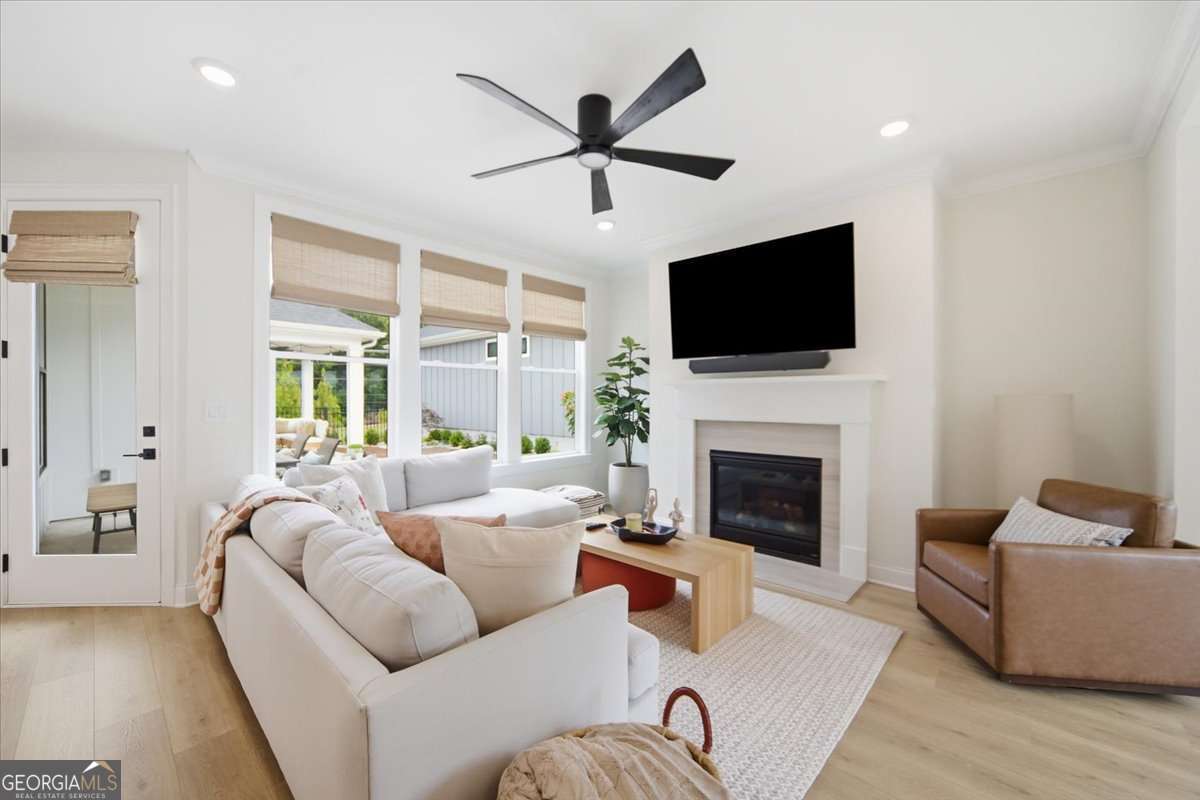 252 Persimmon Drive Property Photo 7
