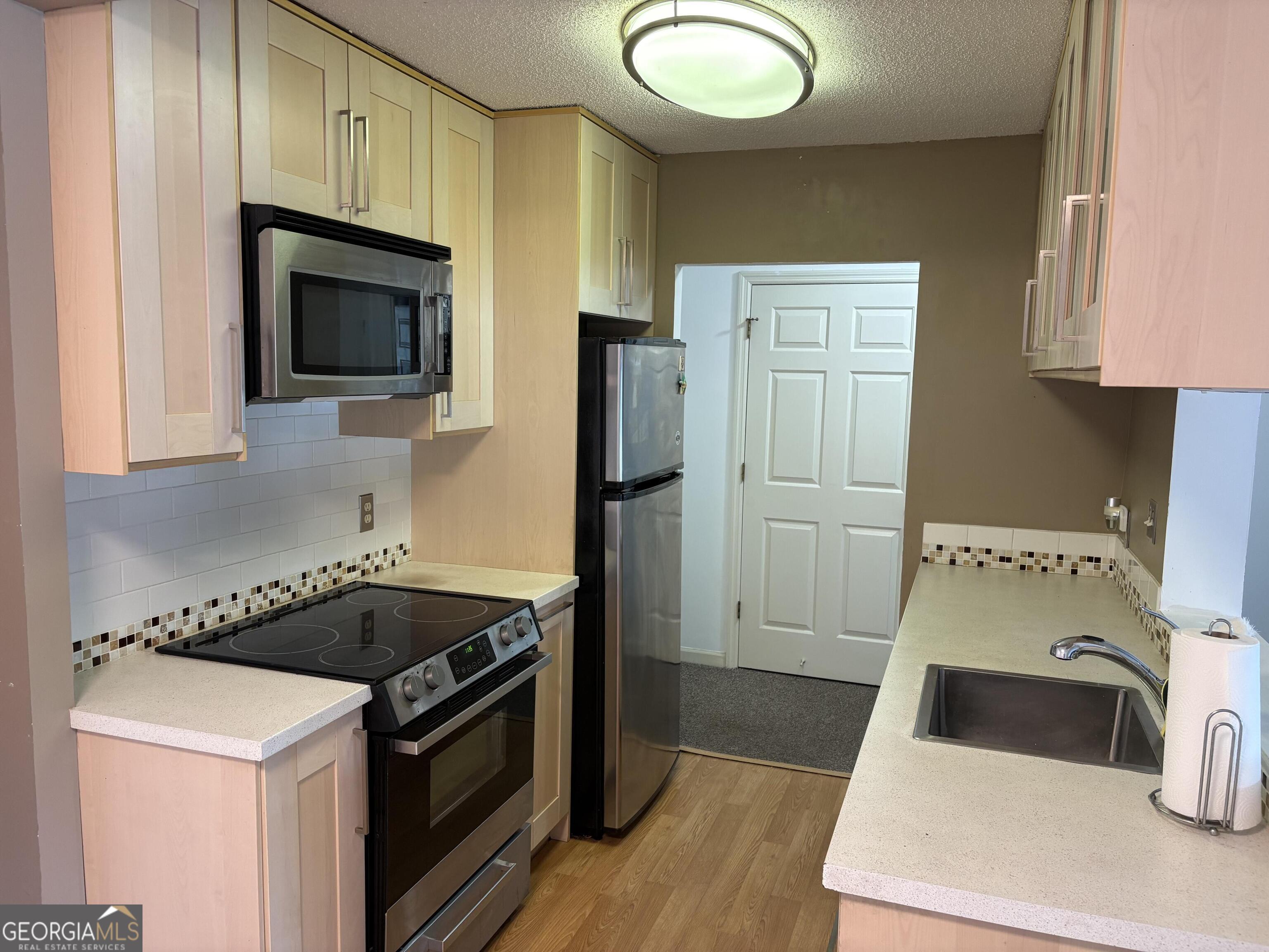 300 Johnson Ferry Road Ne # B311 Property Photo 7