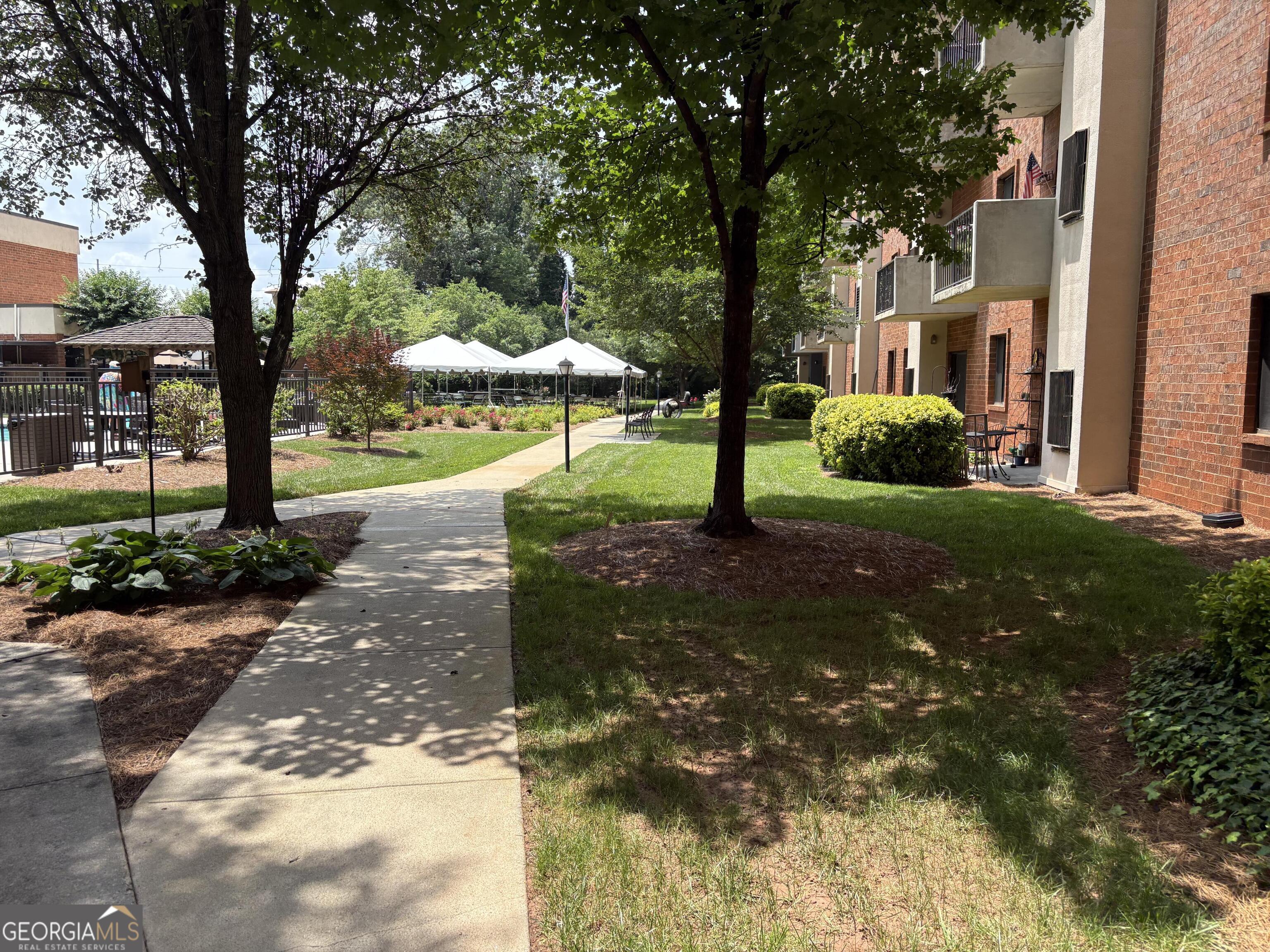 300 Johnson Ferry Road Ne # B311 Property Photo 16