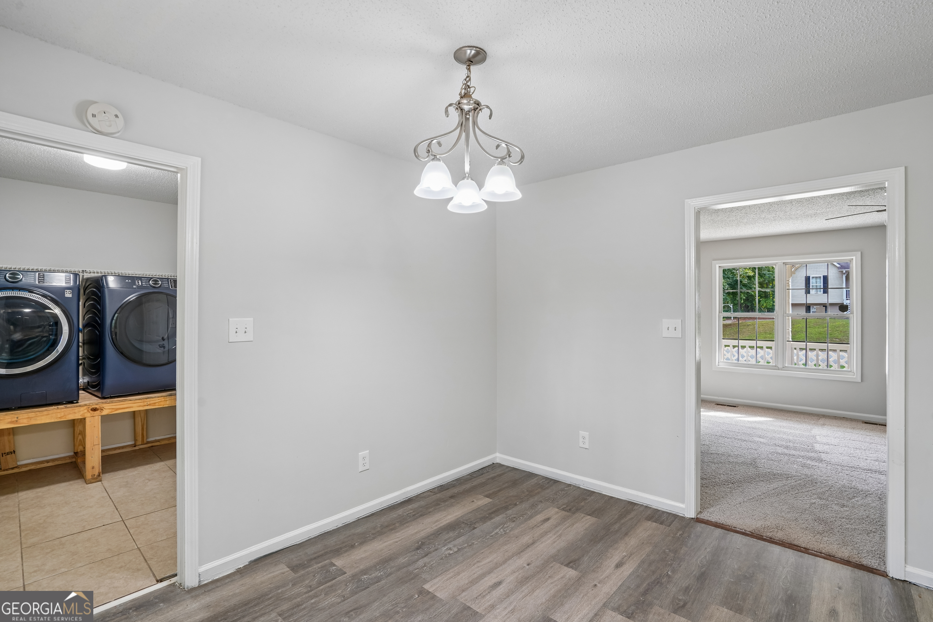 301 Madeline Way Property Photo 14