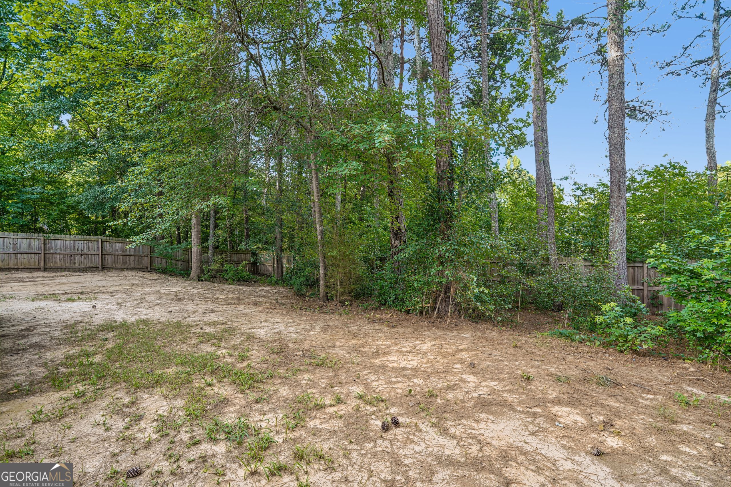 301 Madeline Way Property Photo 23