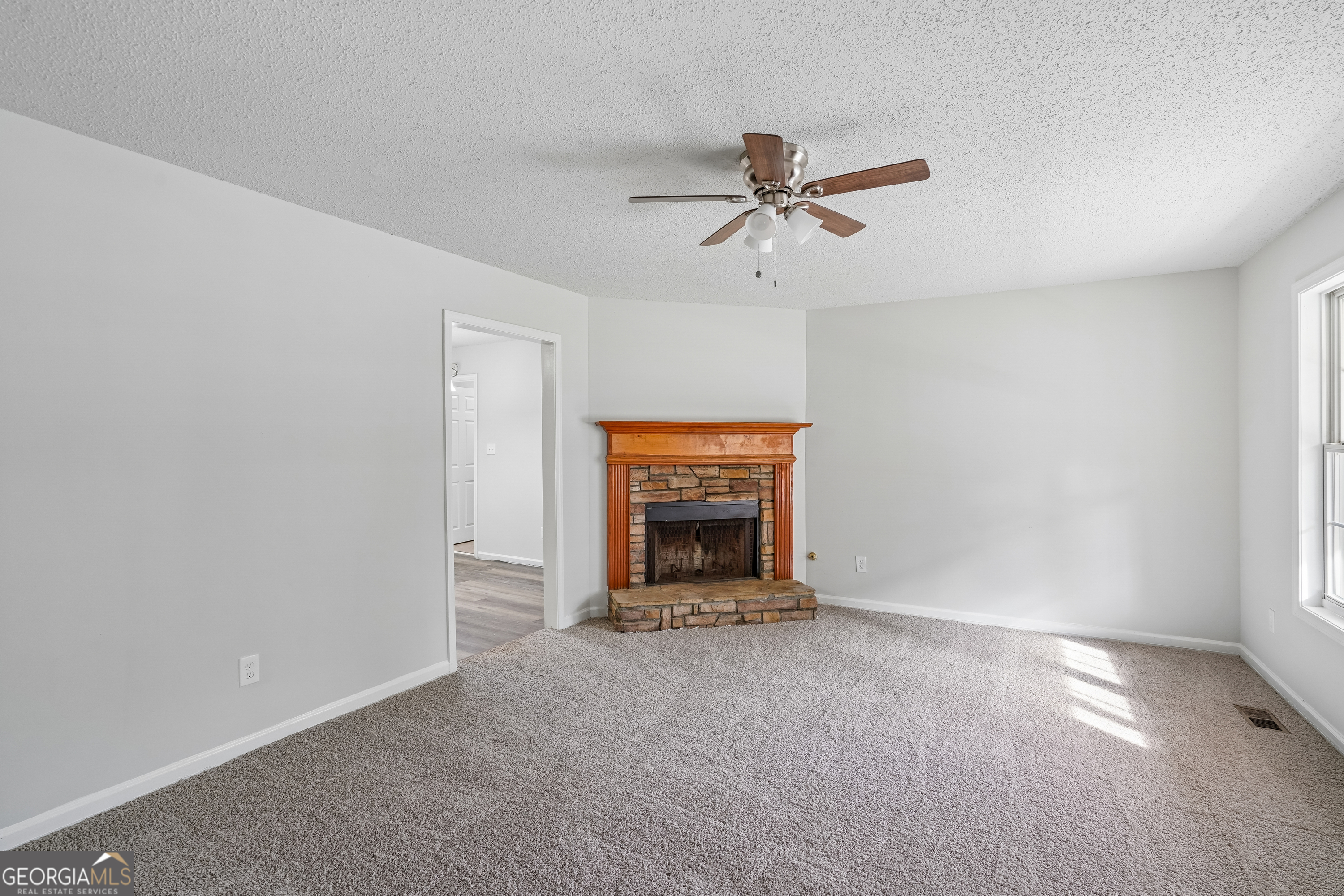 301 Madeline Way Property Photo 26