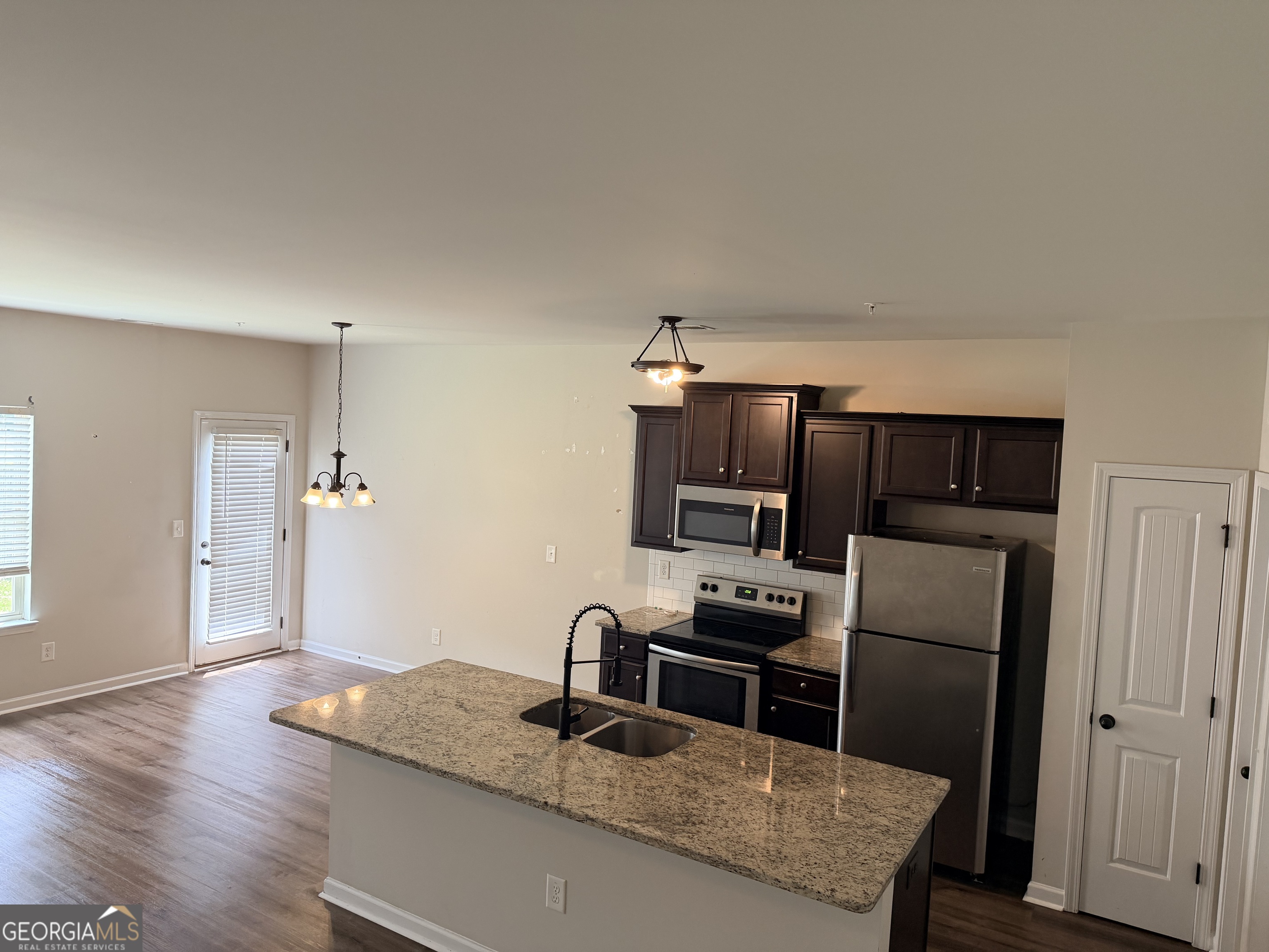 7893 Rock Rose Lane Property Photo 4