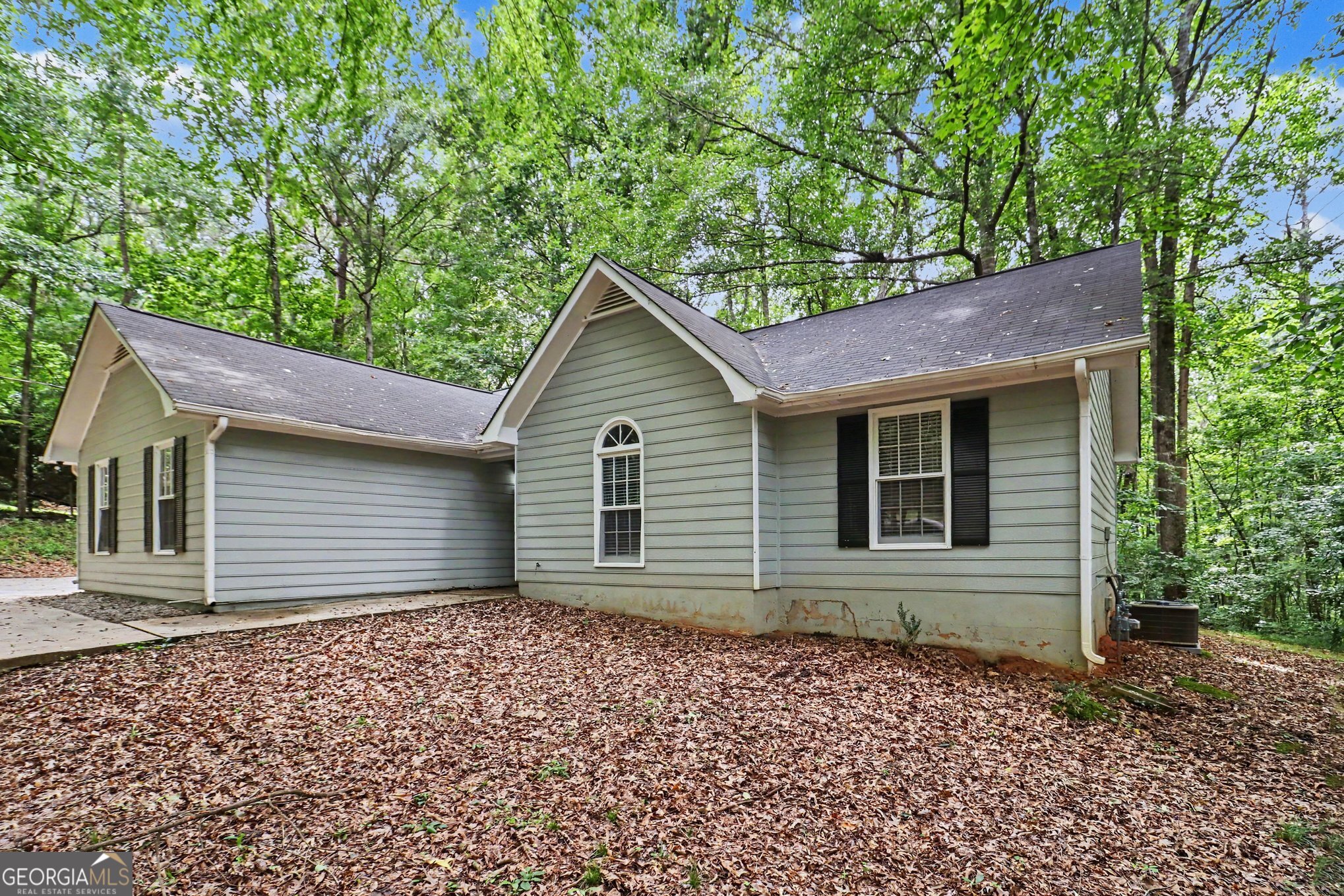 160 Vineyards Drive Property Photo 2
